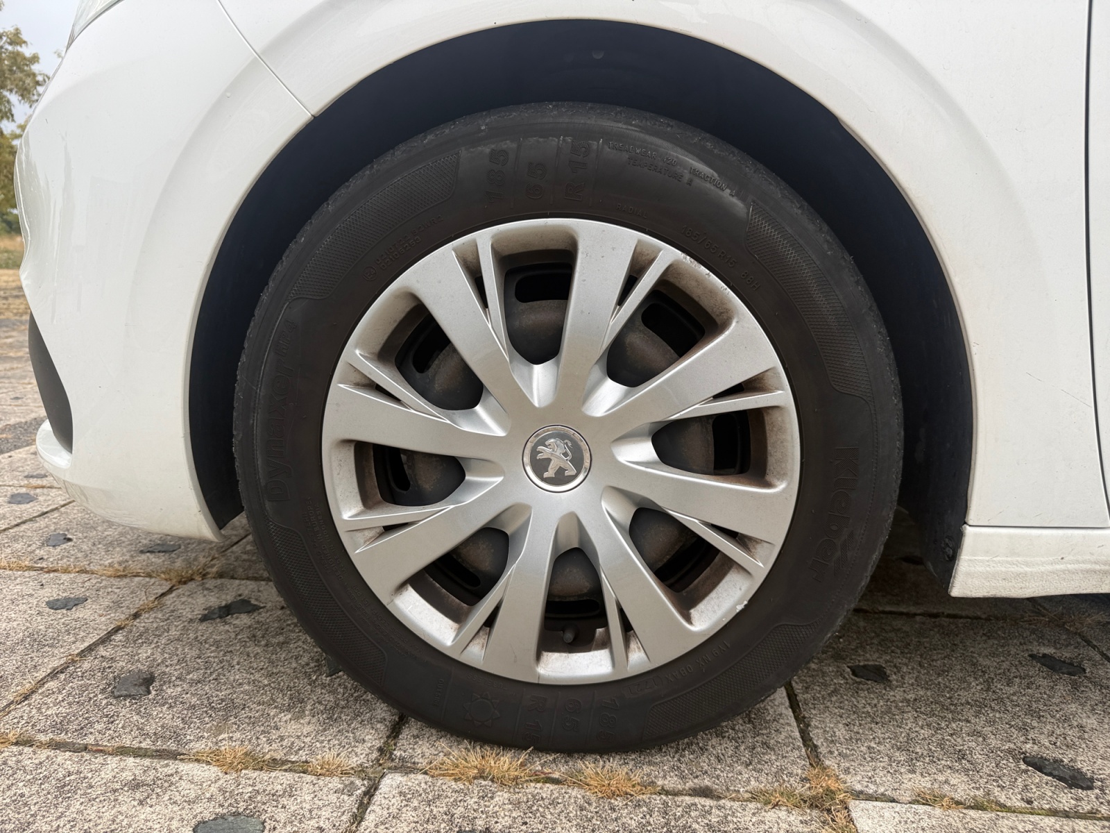 Peugeot 208 32