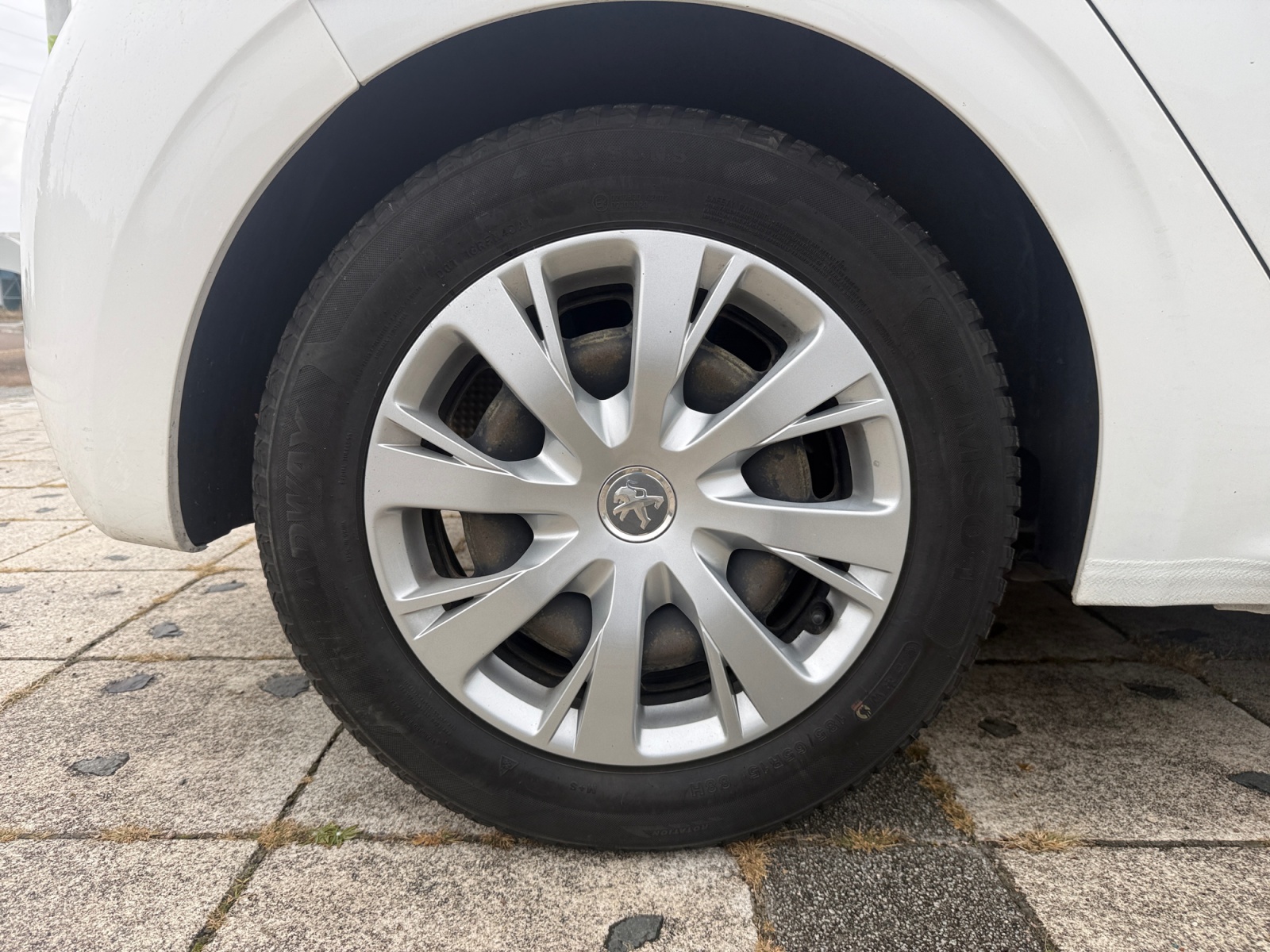 Peugeot 208 34