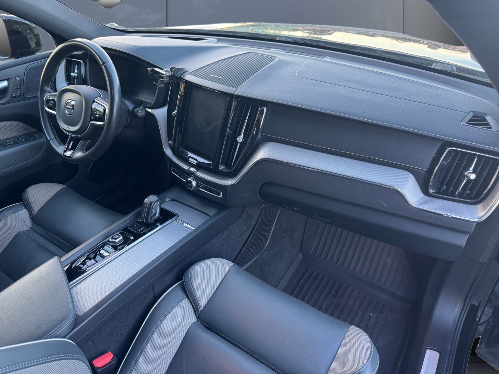 Volvo Xc60 12