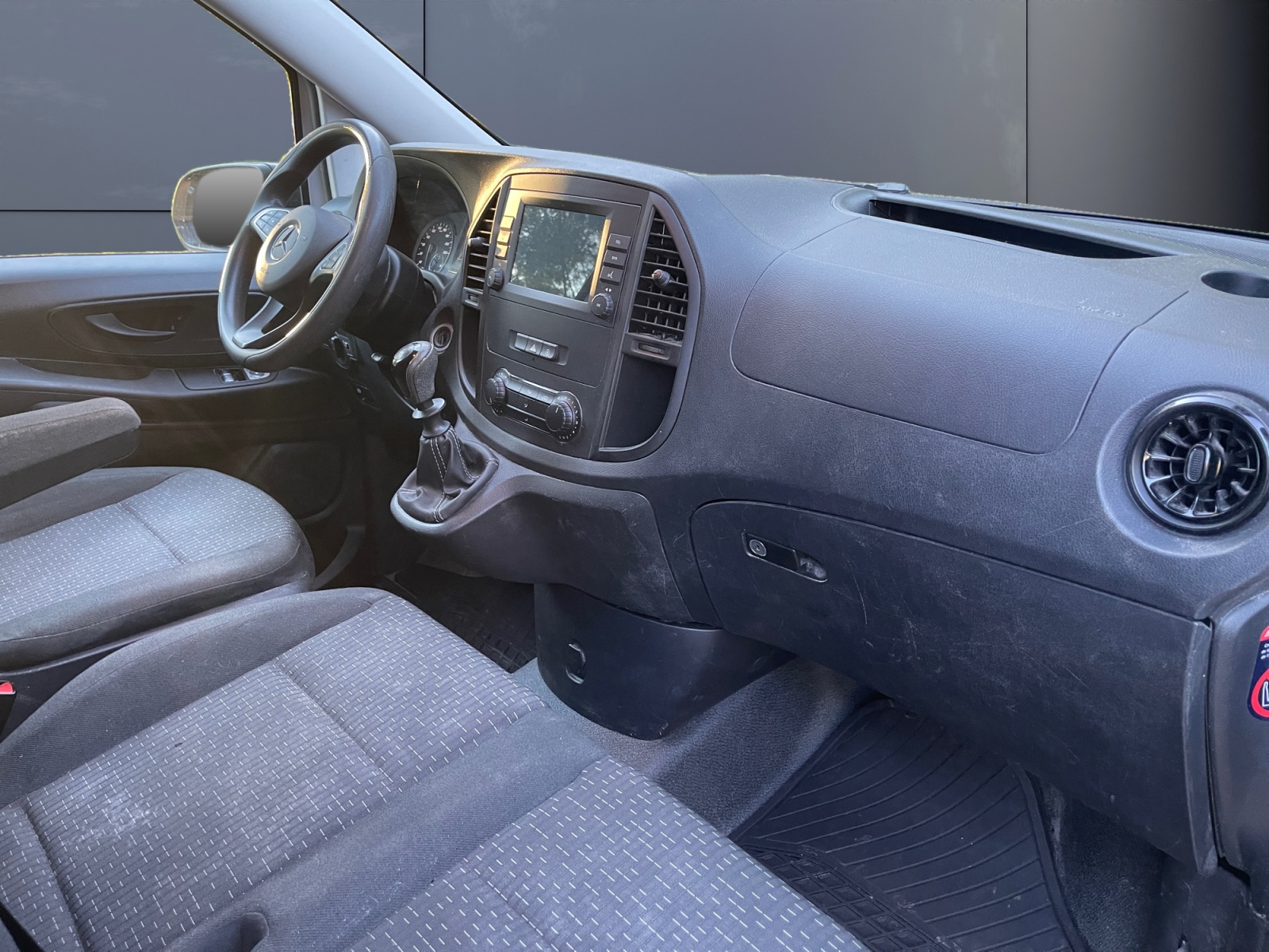 Mercedes-Benz Vito Vu 8