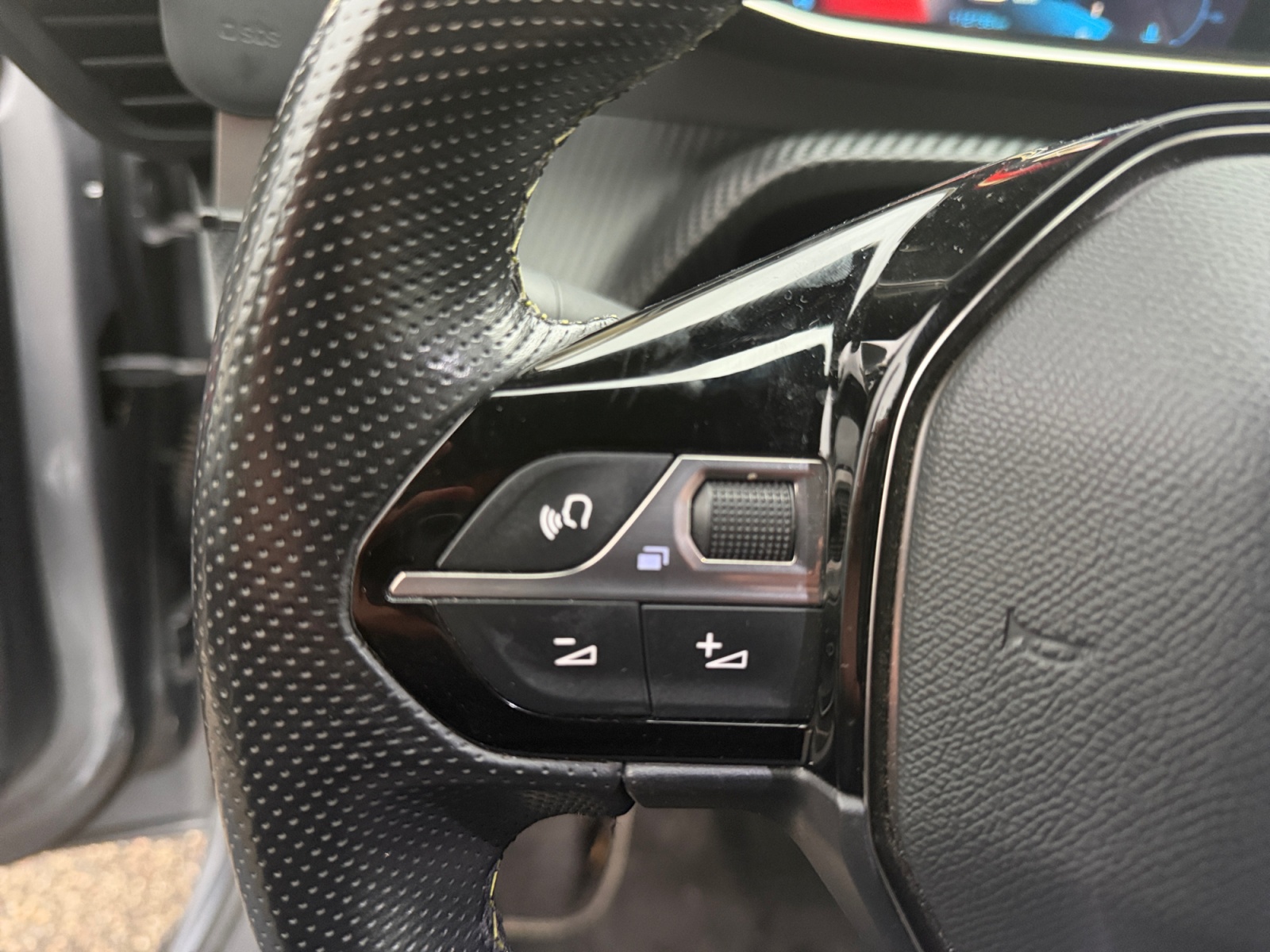 Peugeot 208 20
