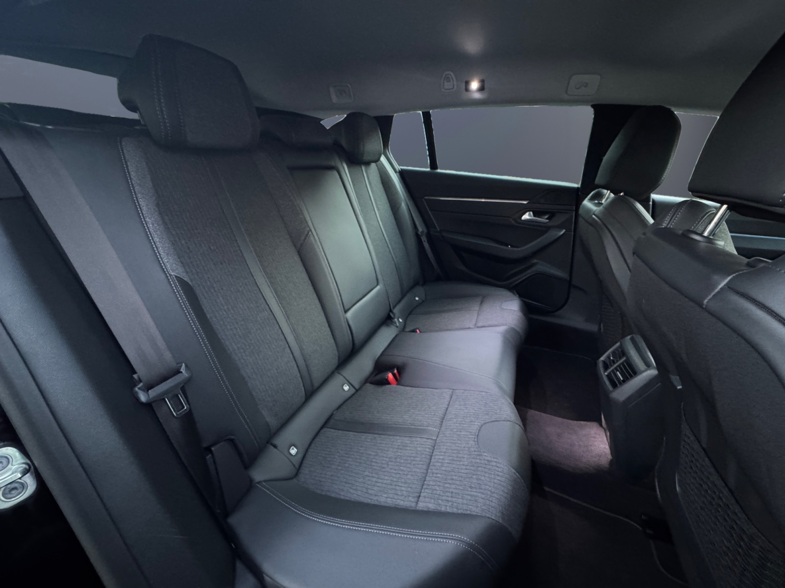 Peugeot 508 11