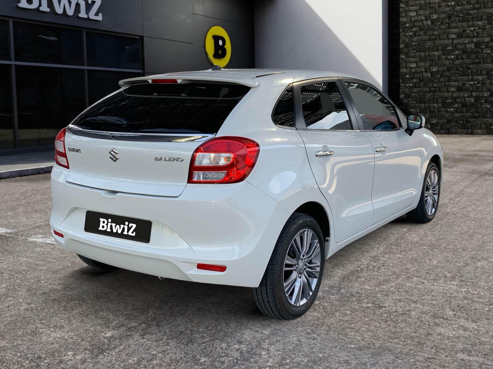 Suzuki Baleno 4