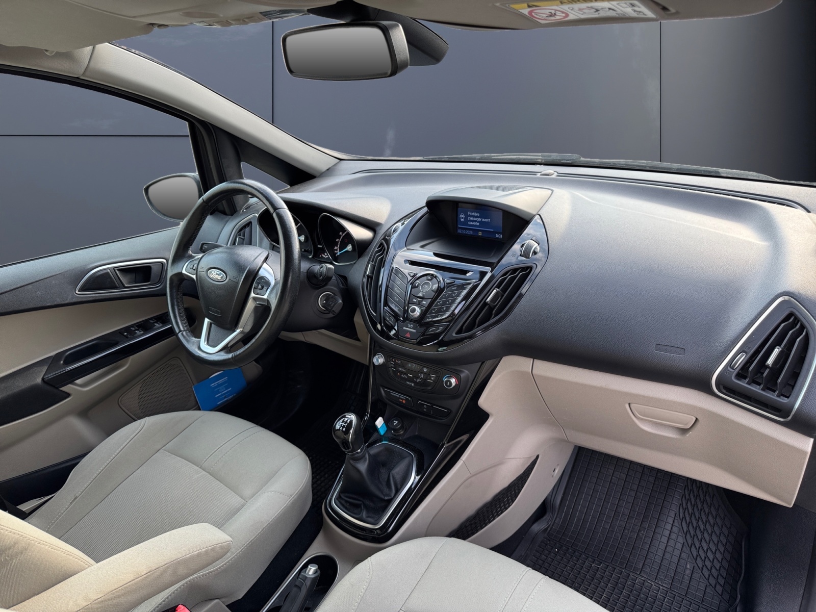Ford B-Max 12