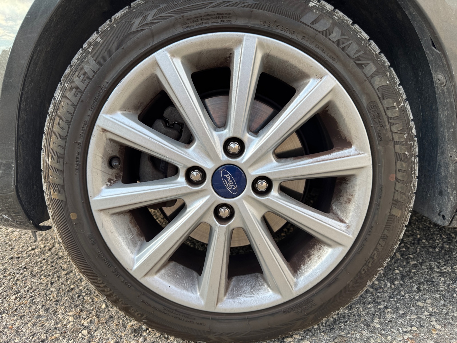 Ford B-Max 26