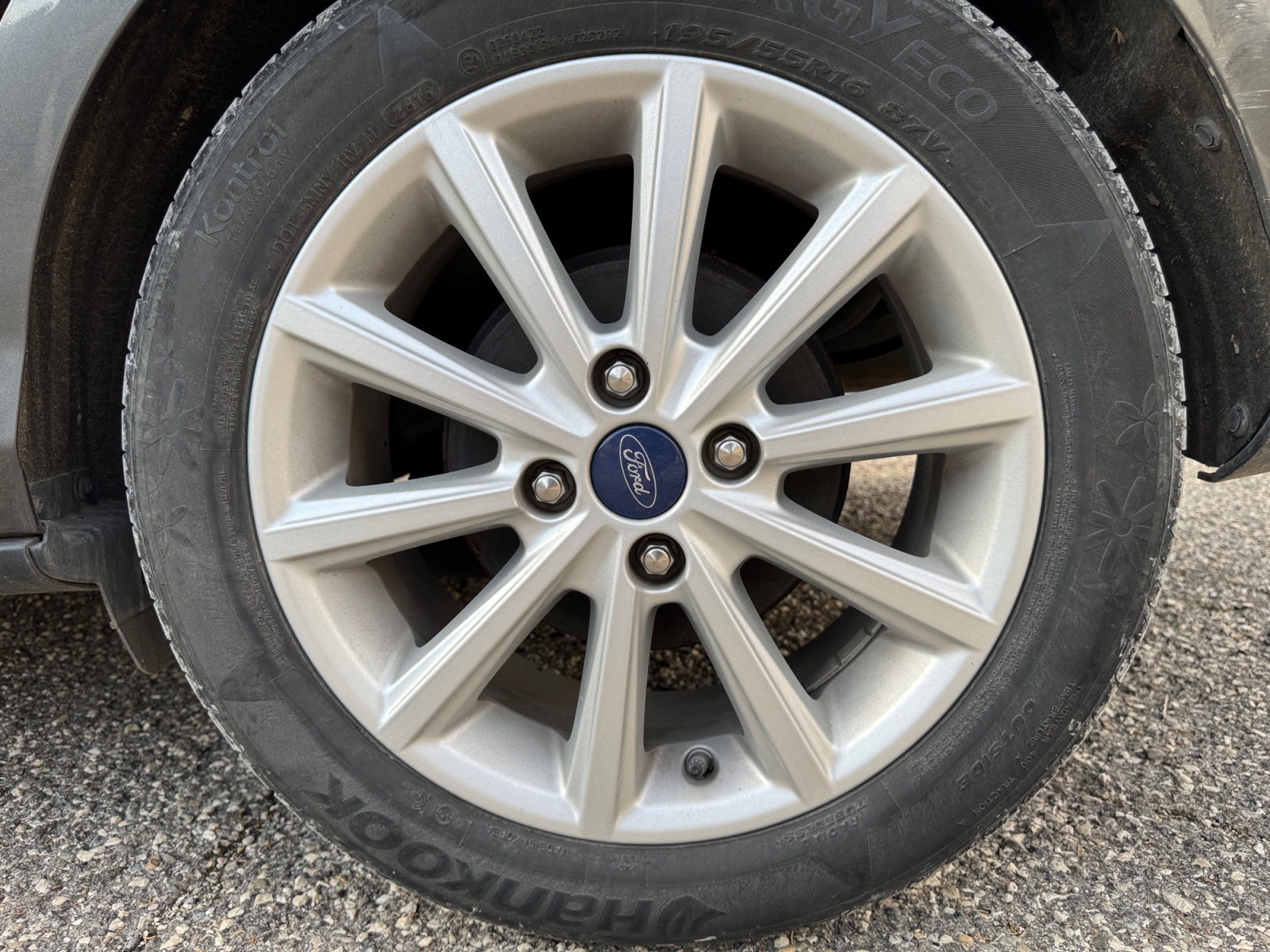 Ford B-Max 27