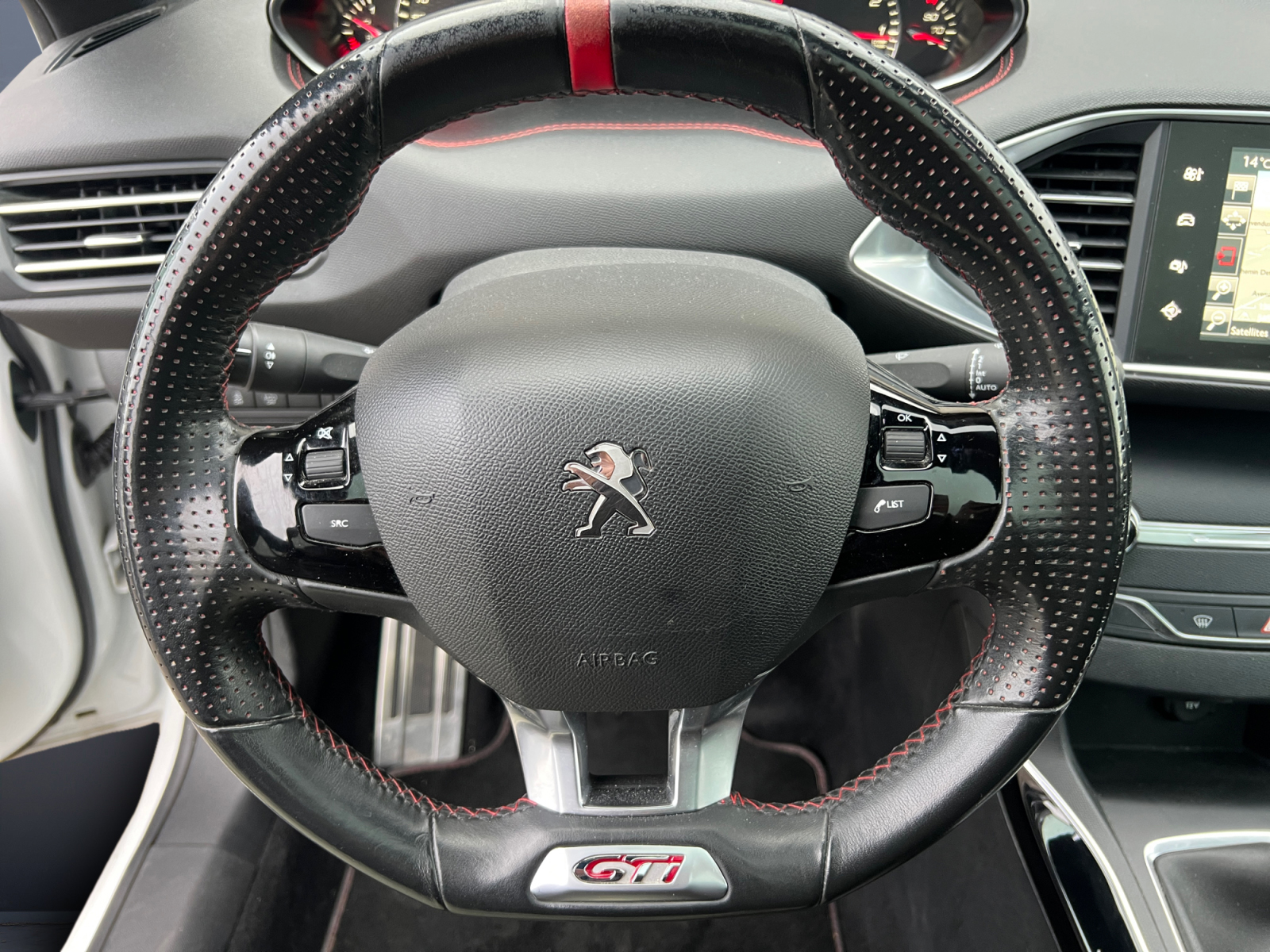 Peugeot 308 15