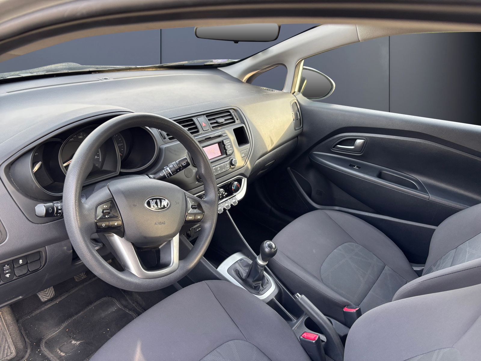Kia Rio 8