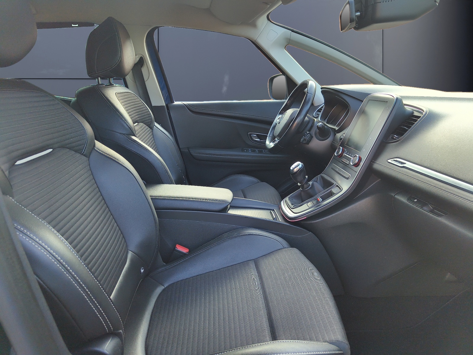 Renault Scenic 12