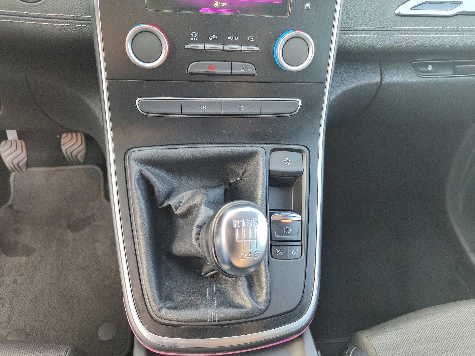 Renault Scenic 19