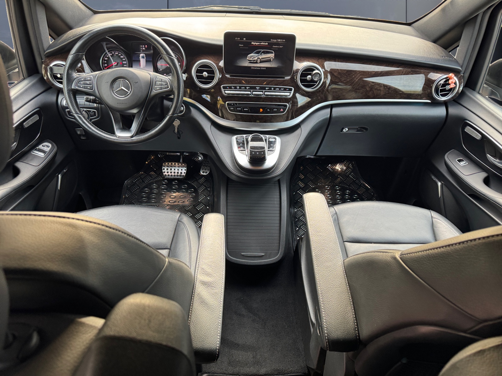 Mercedes-Benz Classe V 14