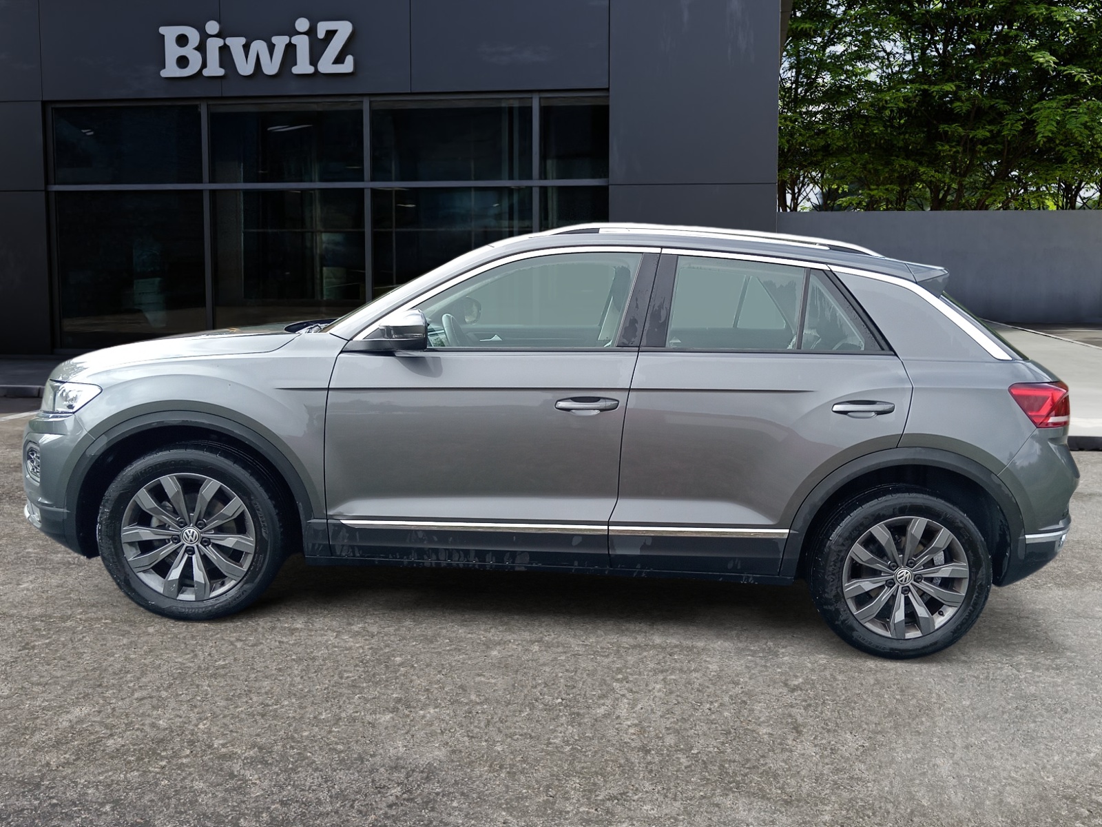 Volkswagen T-Roc 1