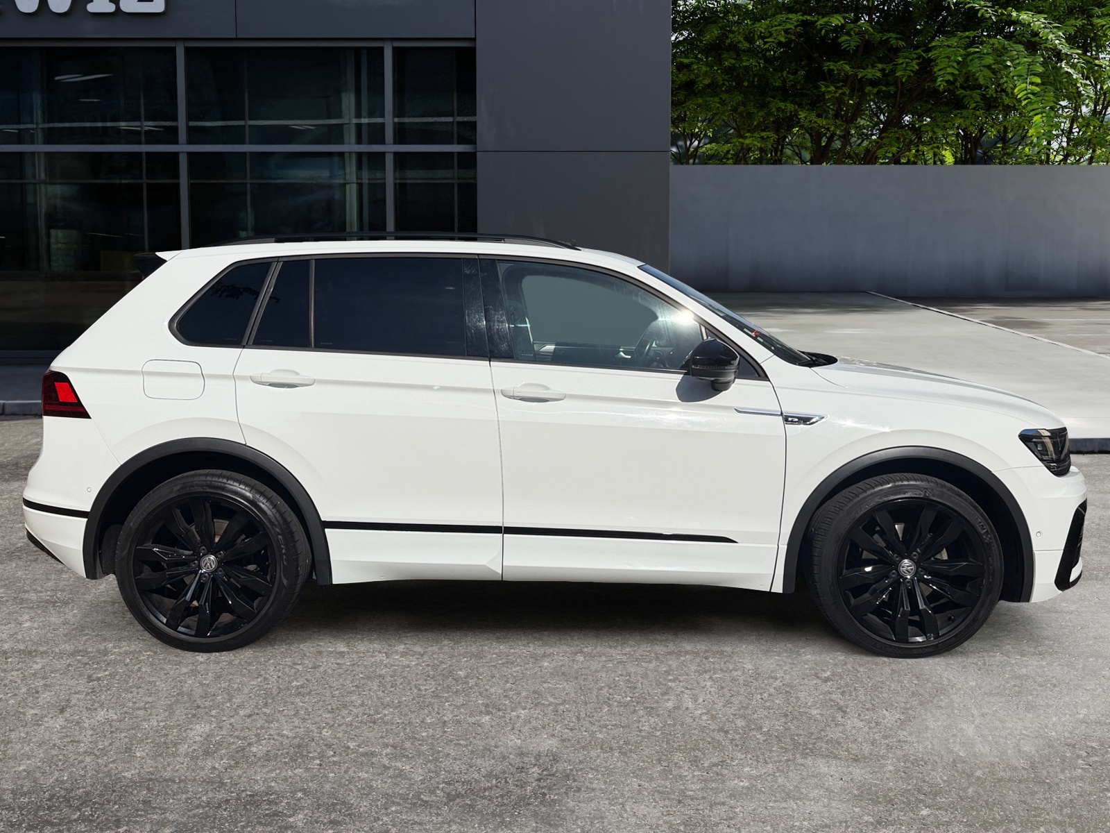 Volkswagen Tiguan 5