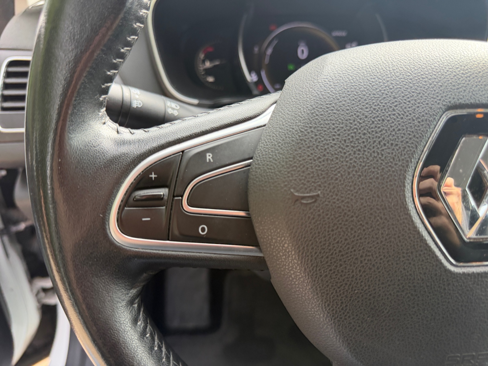Renault Megane 19