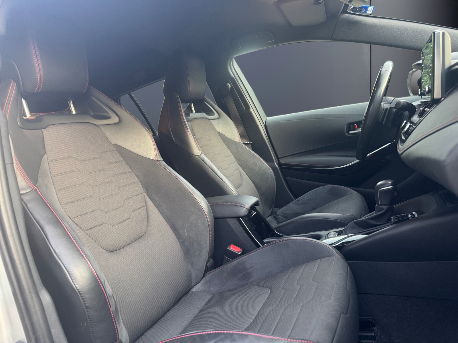 Toyota Corolla 13