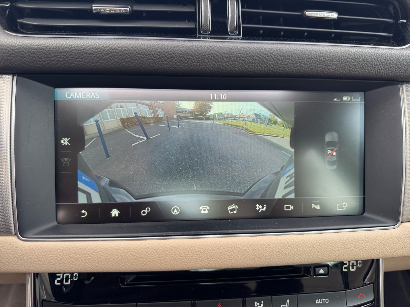 Jaguar Xf 27