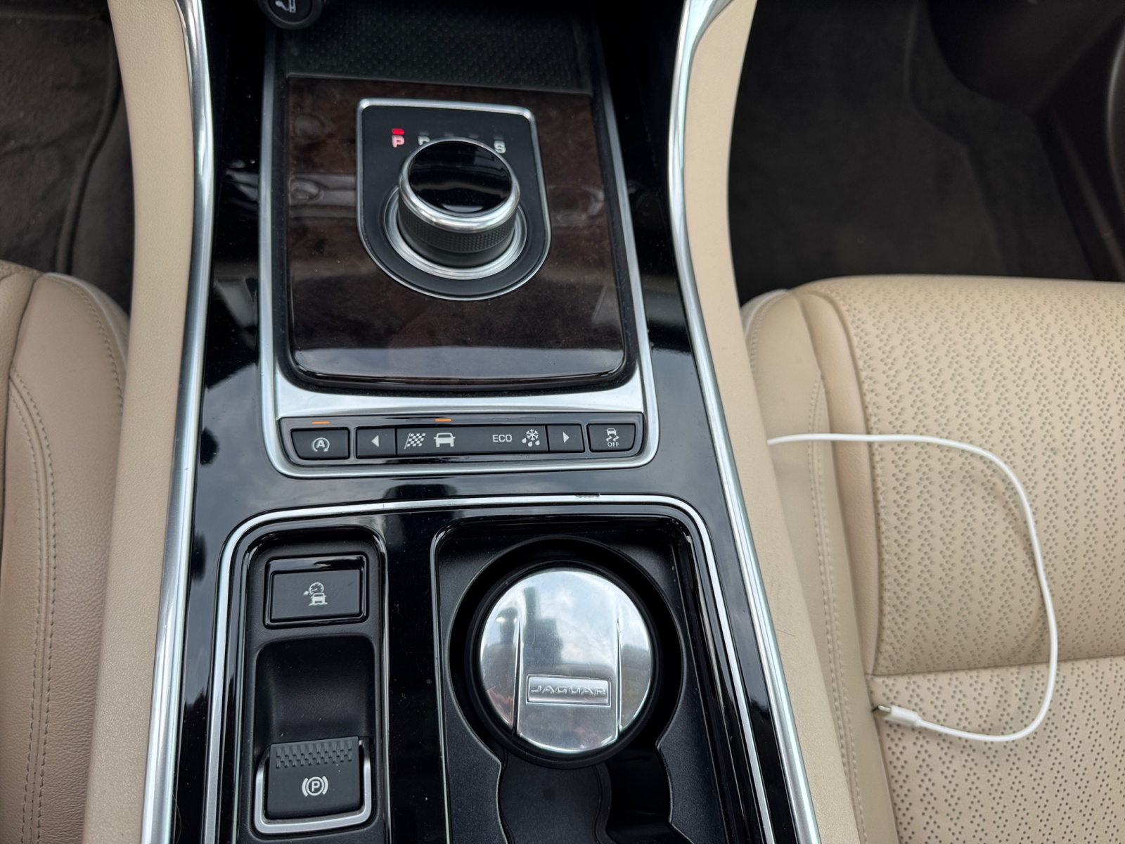 Jaguar Xf 33