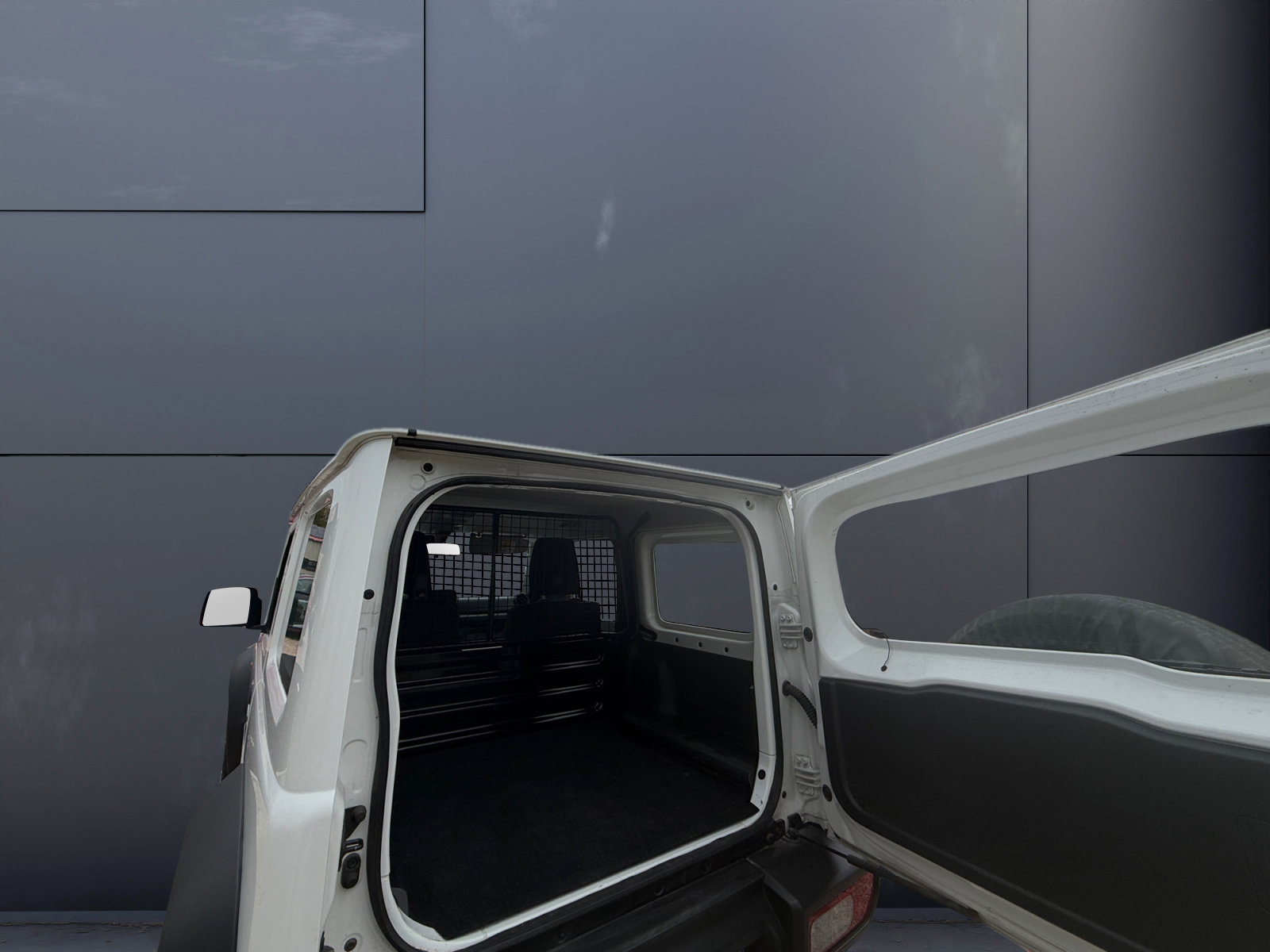 Suzuki Jimny 11