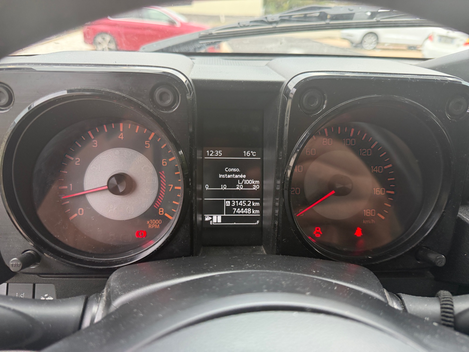 Suzuki Jimny 16