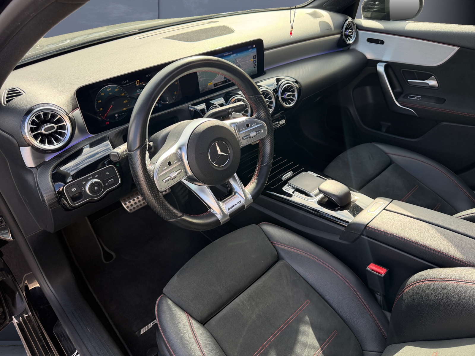 Mercedes-Benz Classe A 8