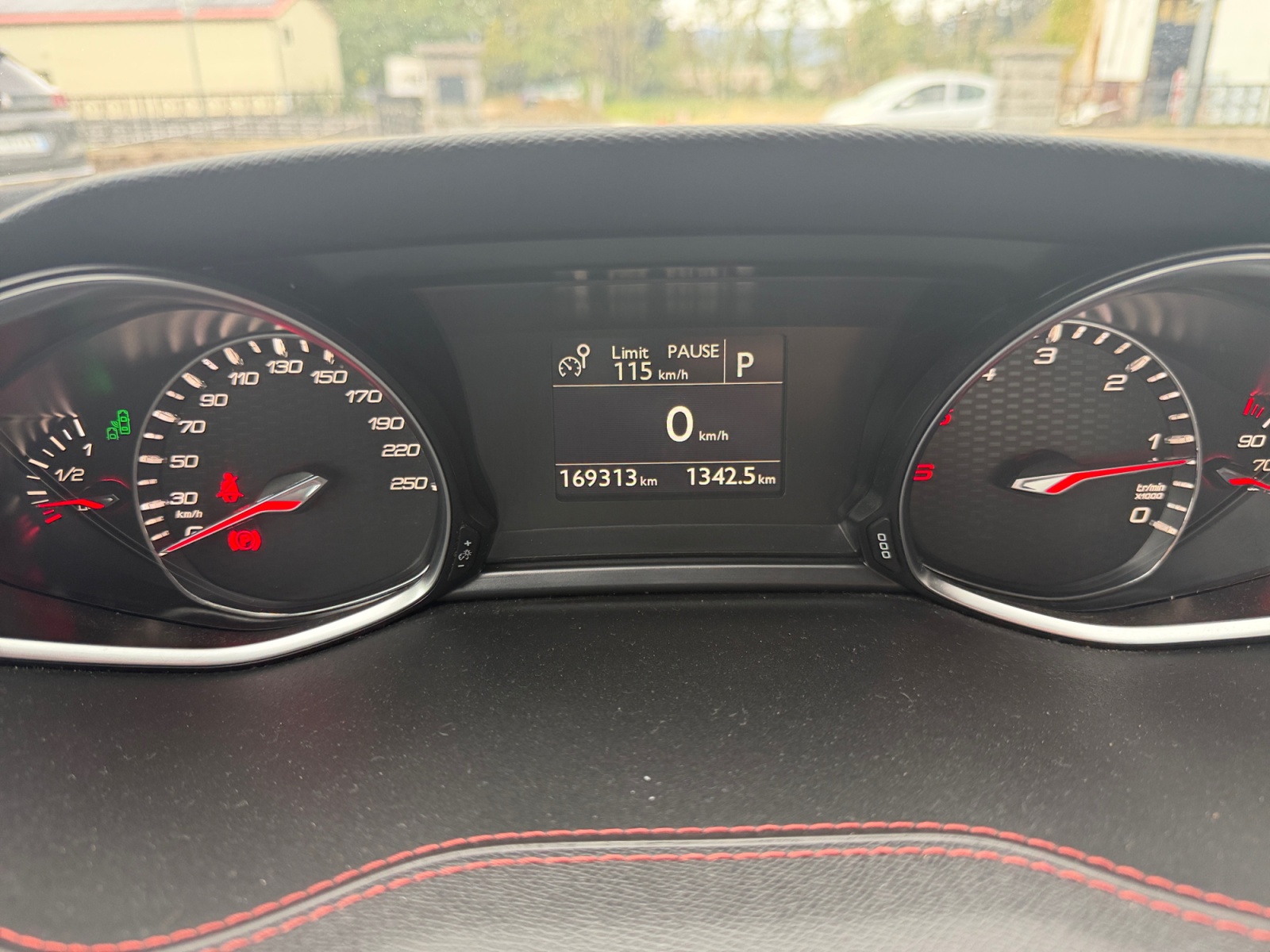 Peugeot 308 16