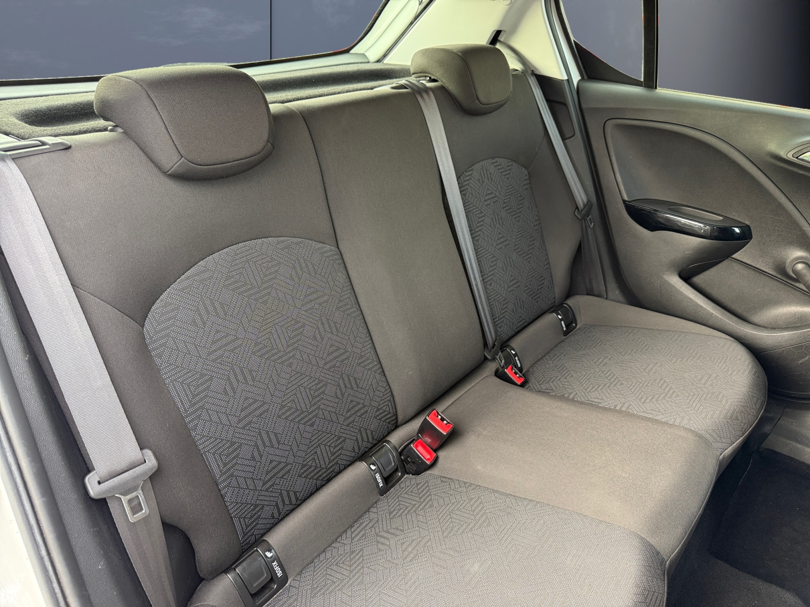 Opel Corsa 11
