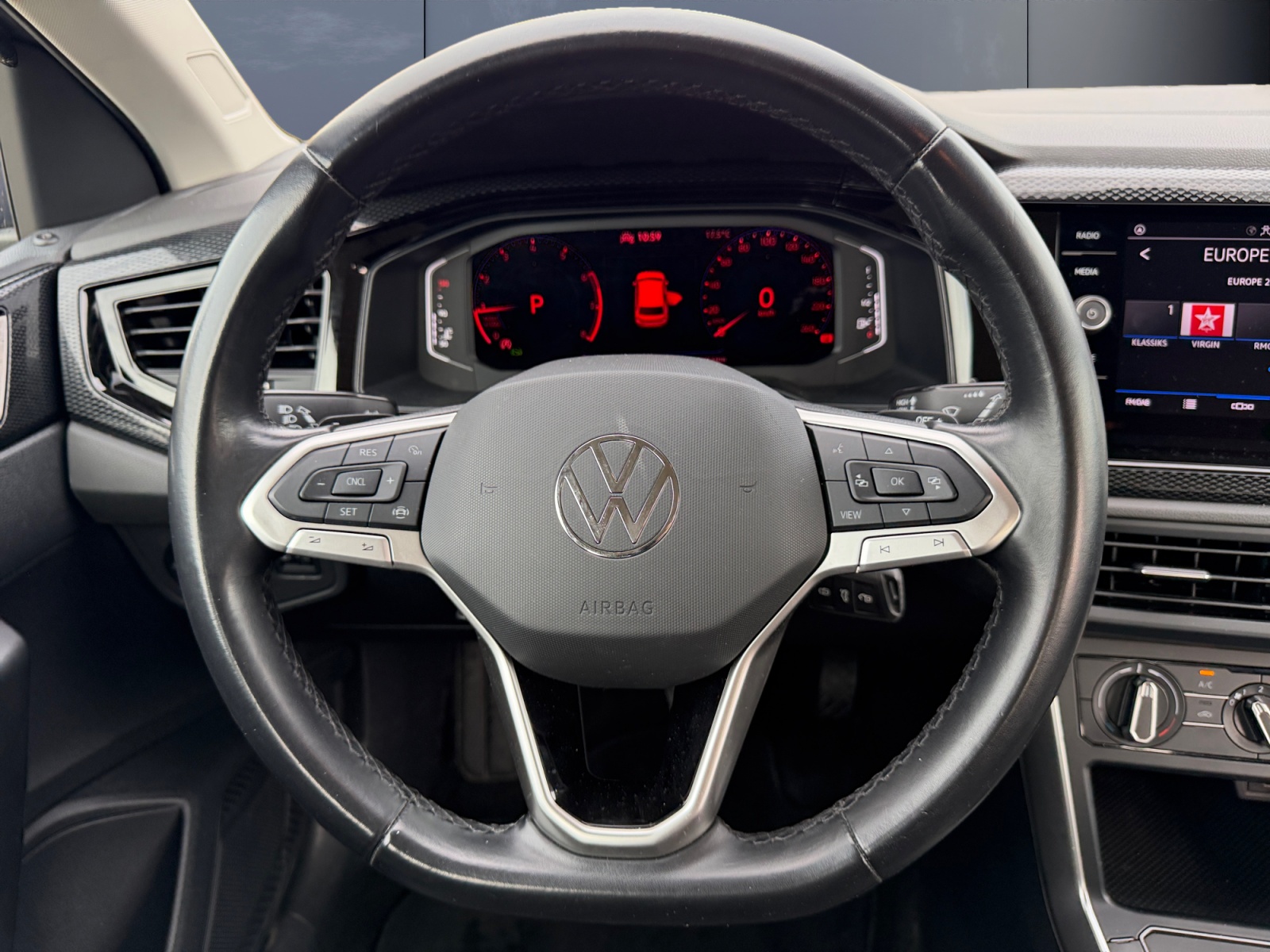 Volkswagen Polo 15