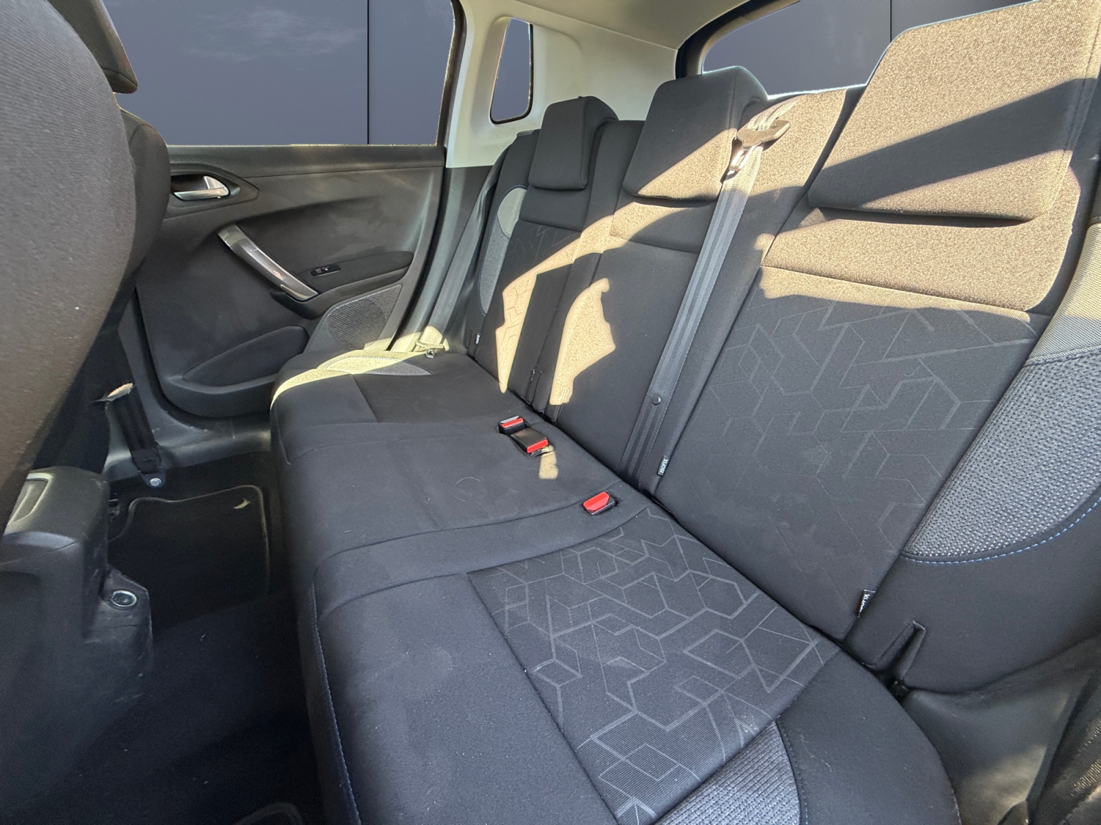 Peugeot 2008 10