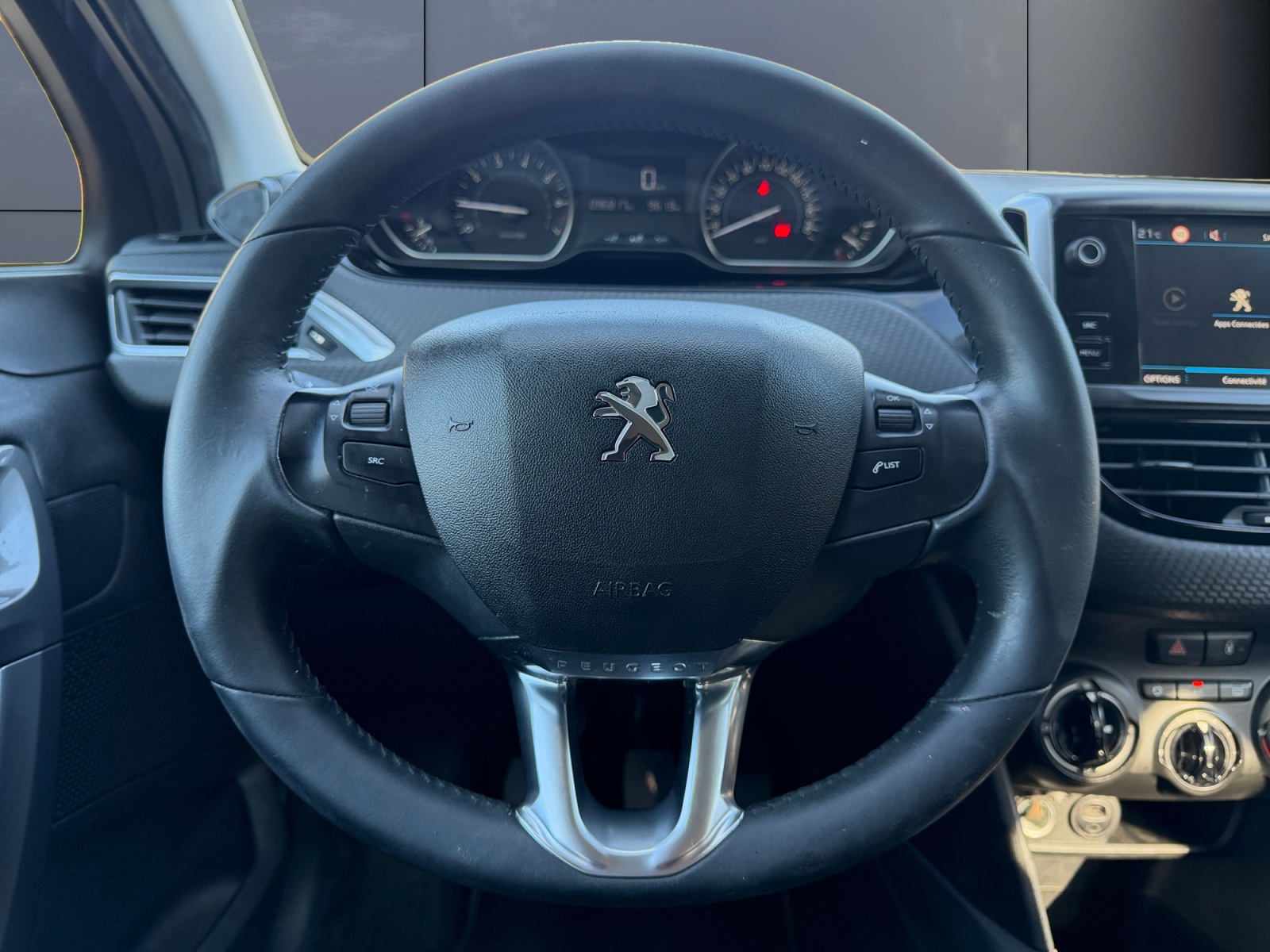Peugeot 2008 15