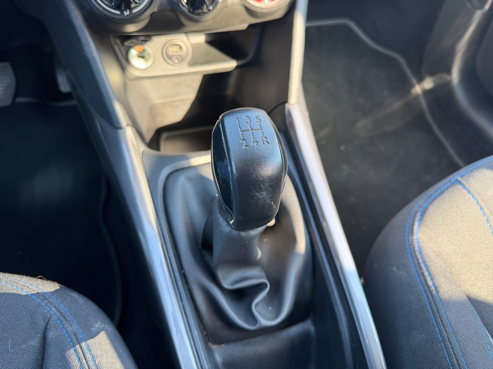 Peugeot 2008 25