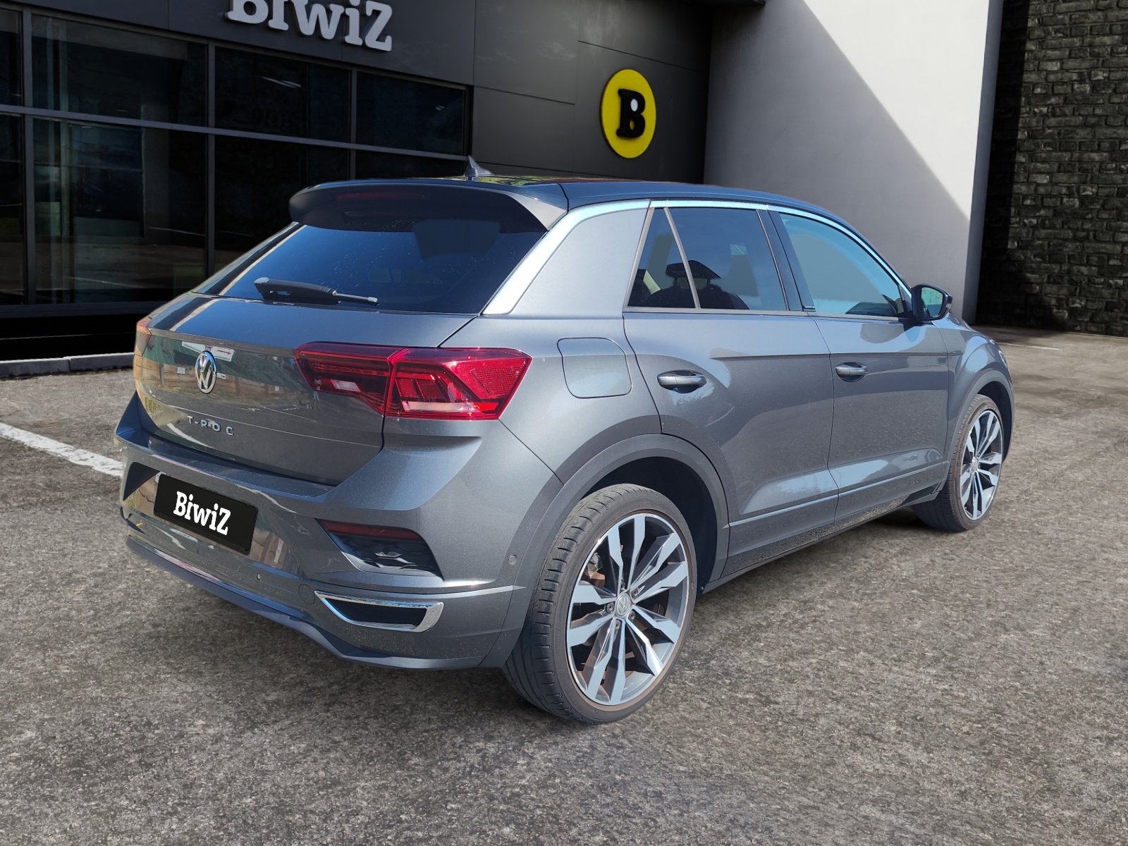 Volkswagen T-Roc 4