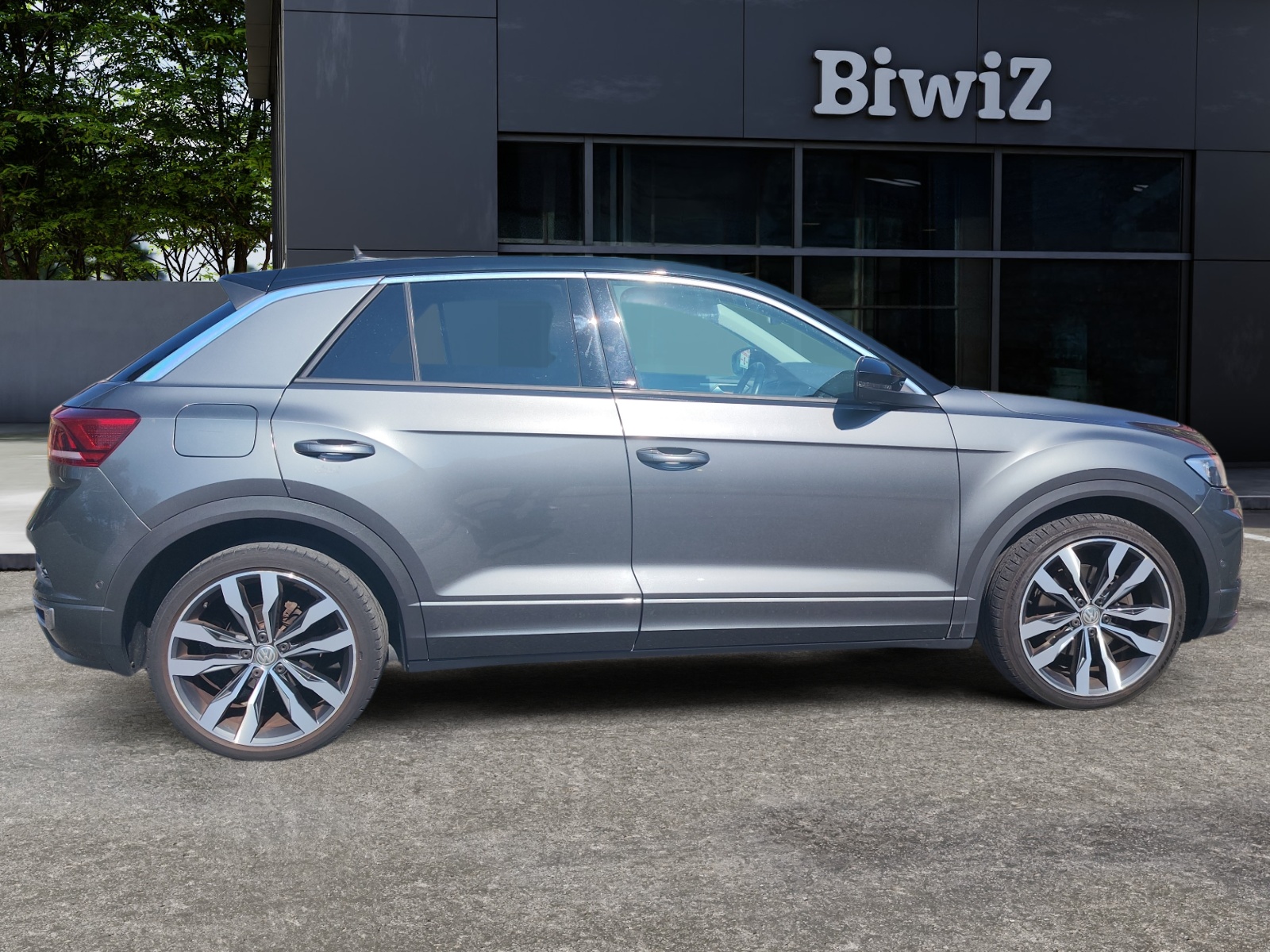 Volkswagen T-Roc 5