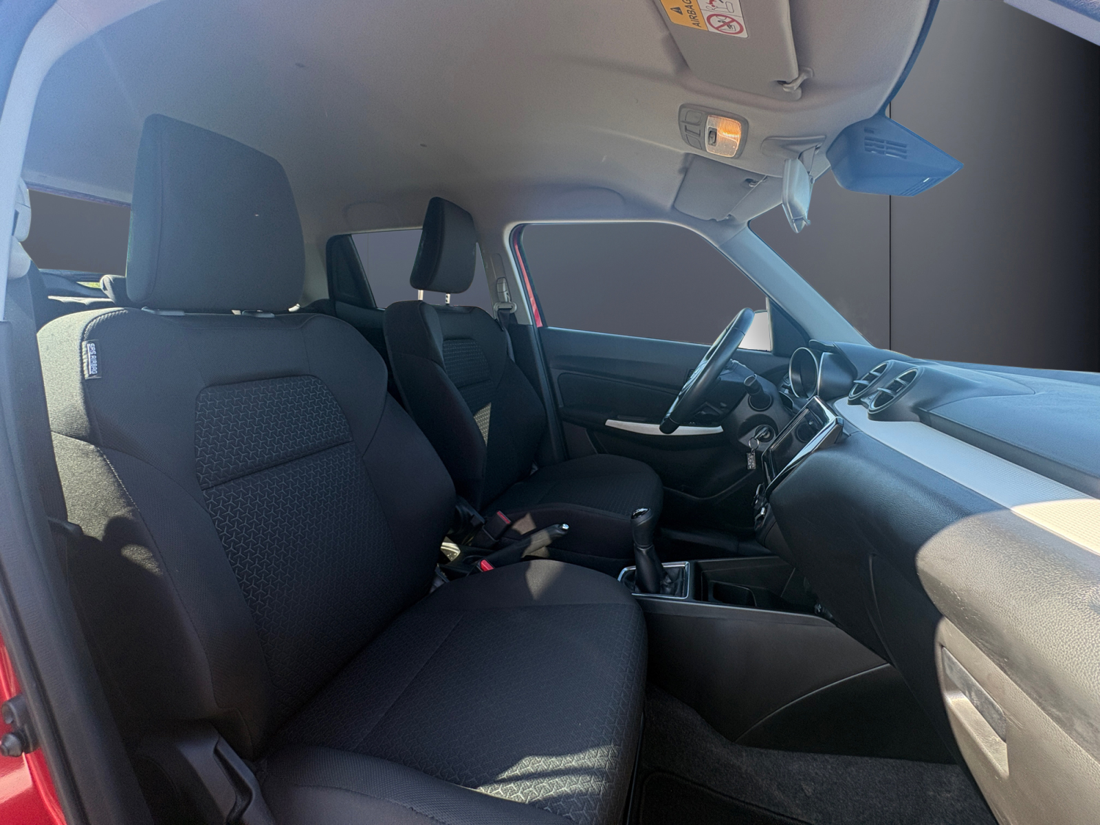 Suzuki Swift 13