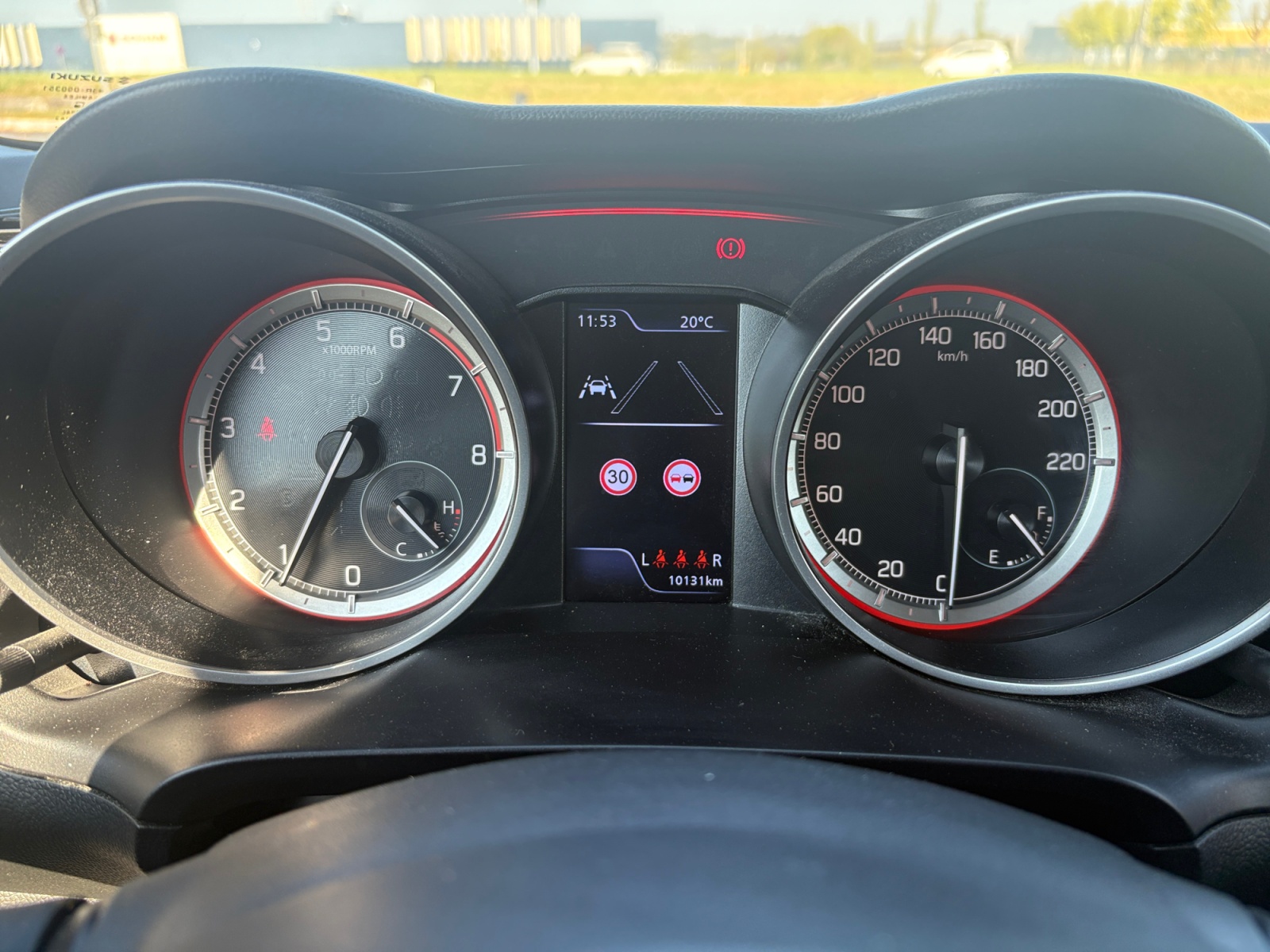 Suzuki Swift 16