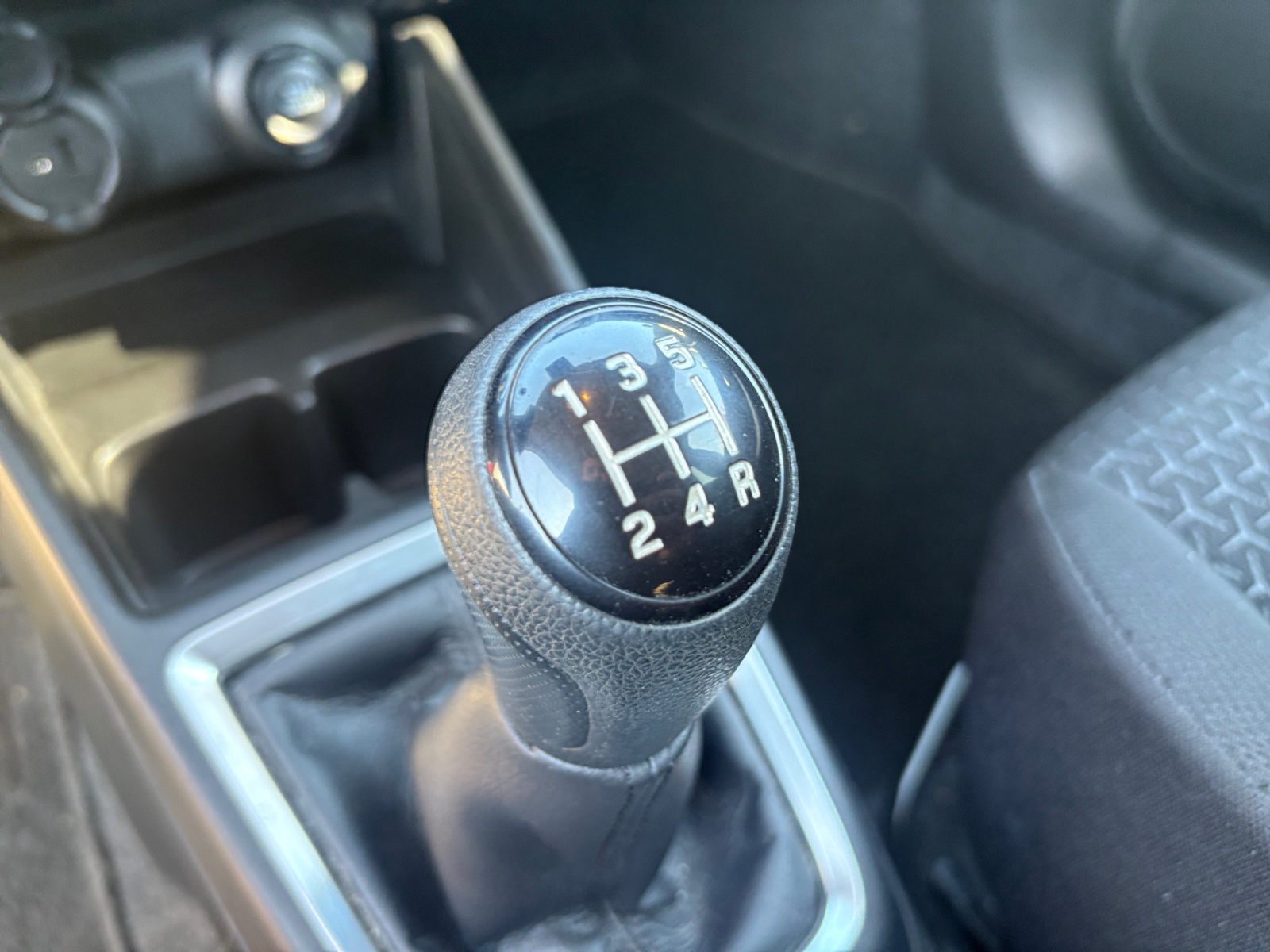 Suzuki Swift 25