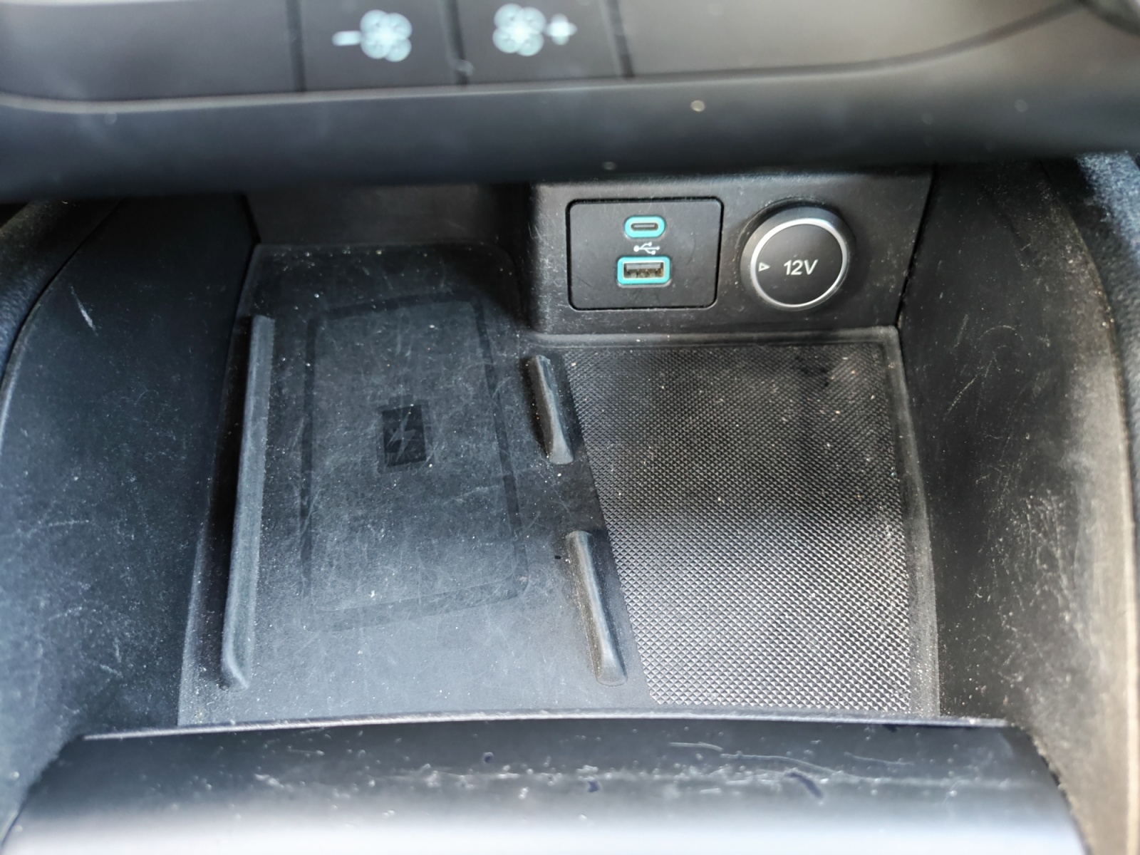 Ford Kuga 21