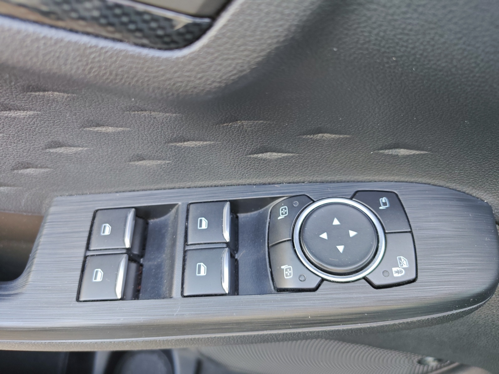 Ford Kuga 27