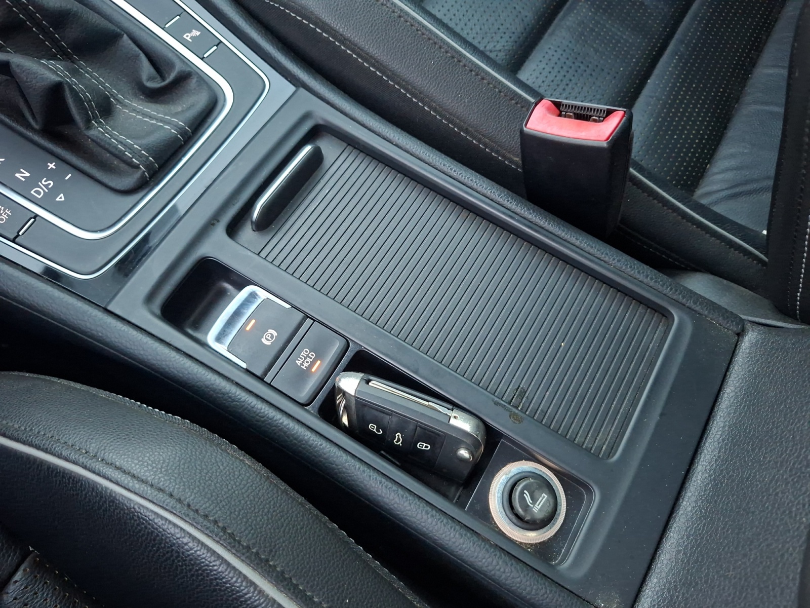 Volkswagen Golf 34
