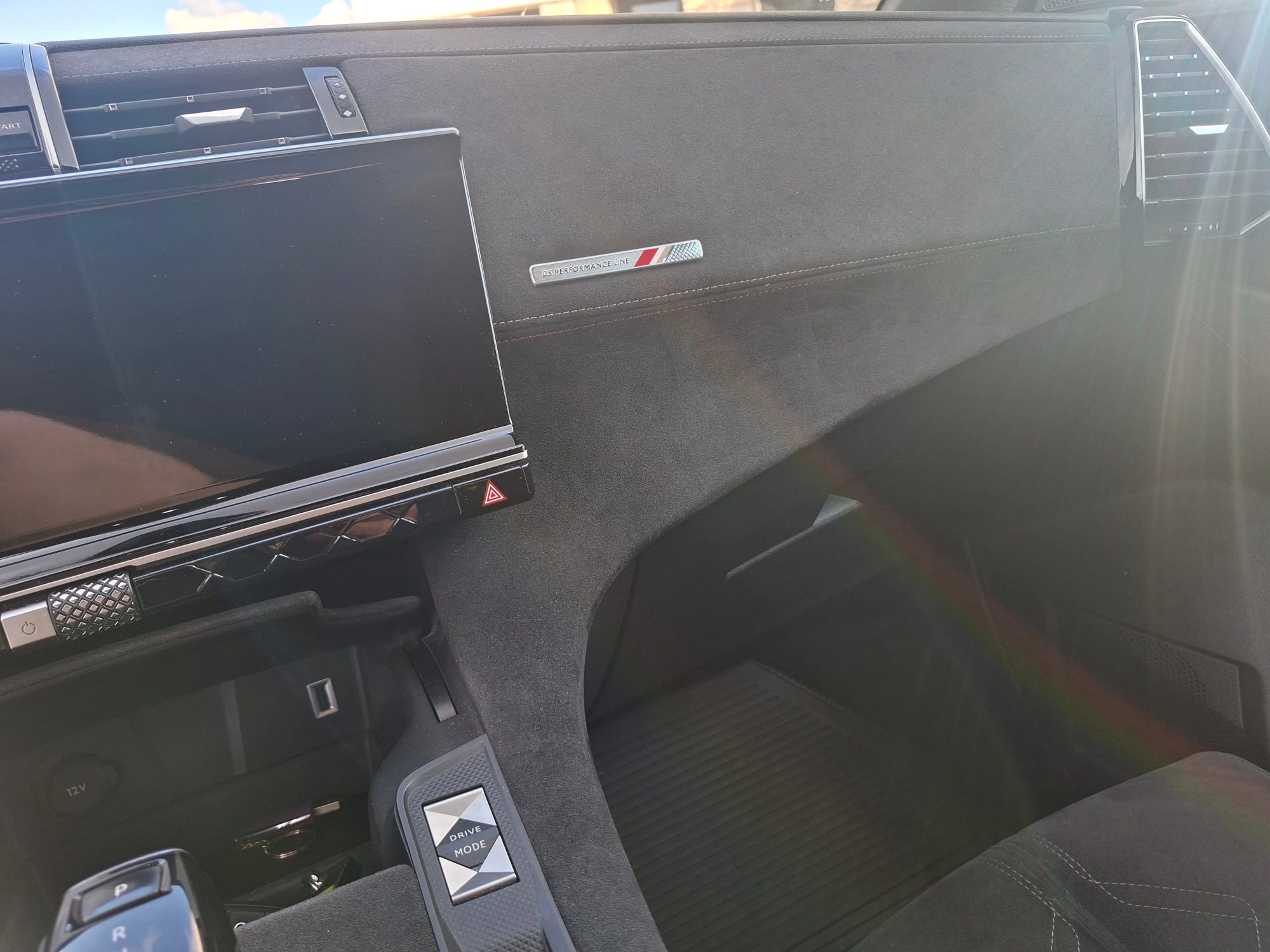 Ds Automobiles Ds 7 37