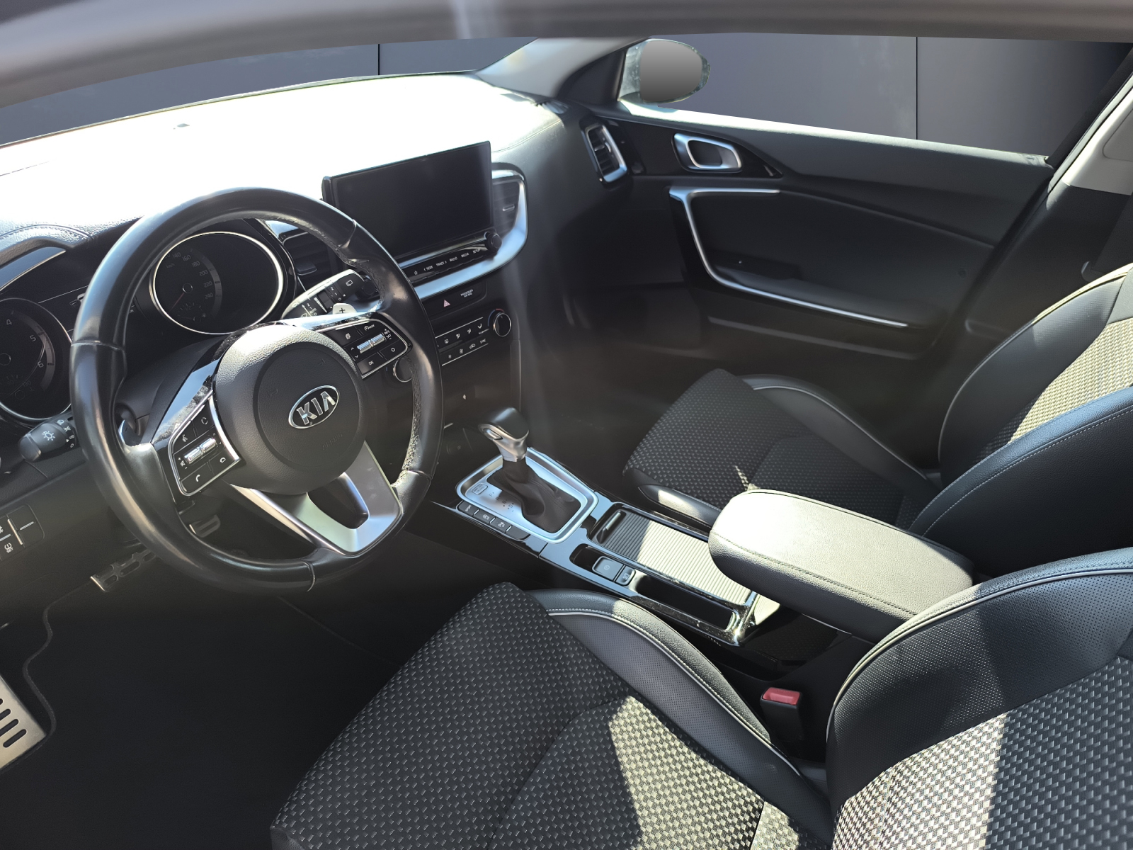 Kia Xceed 8
