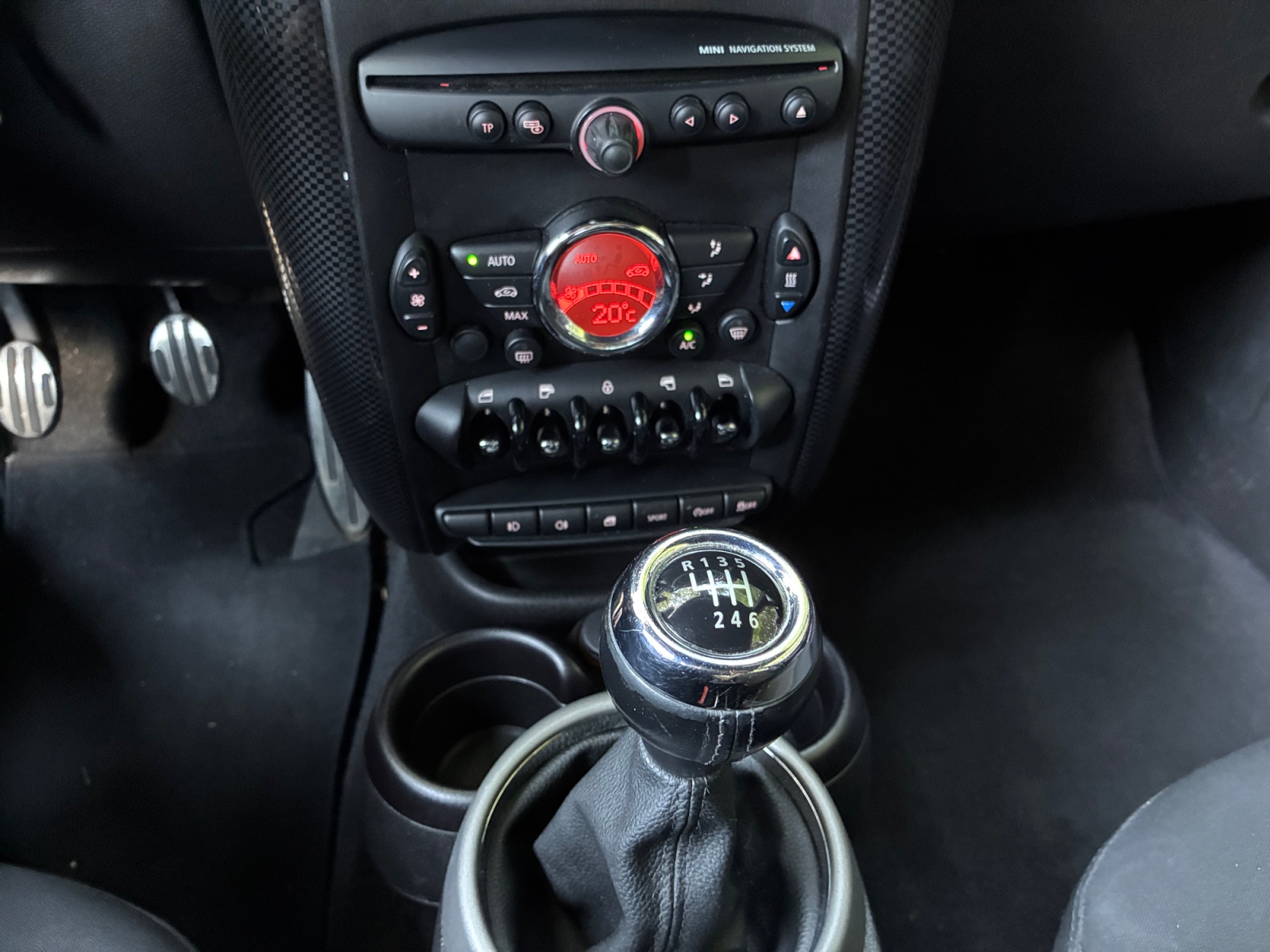 Mini Countryman 28