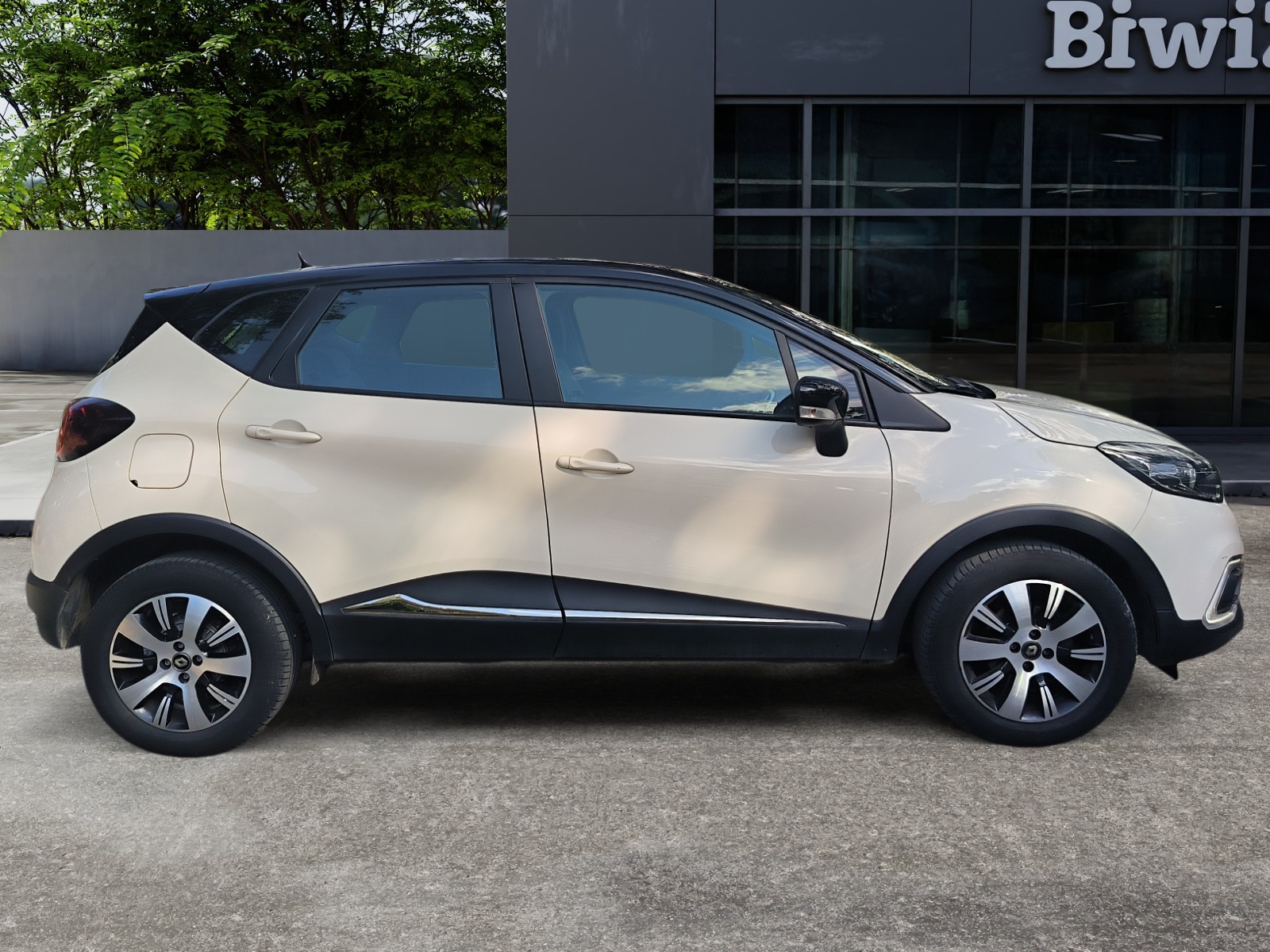 Renault Captur 5