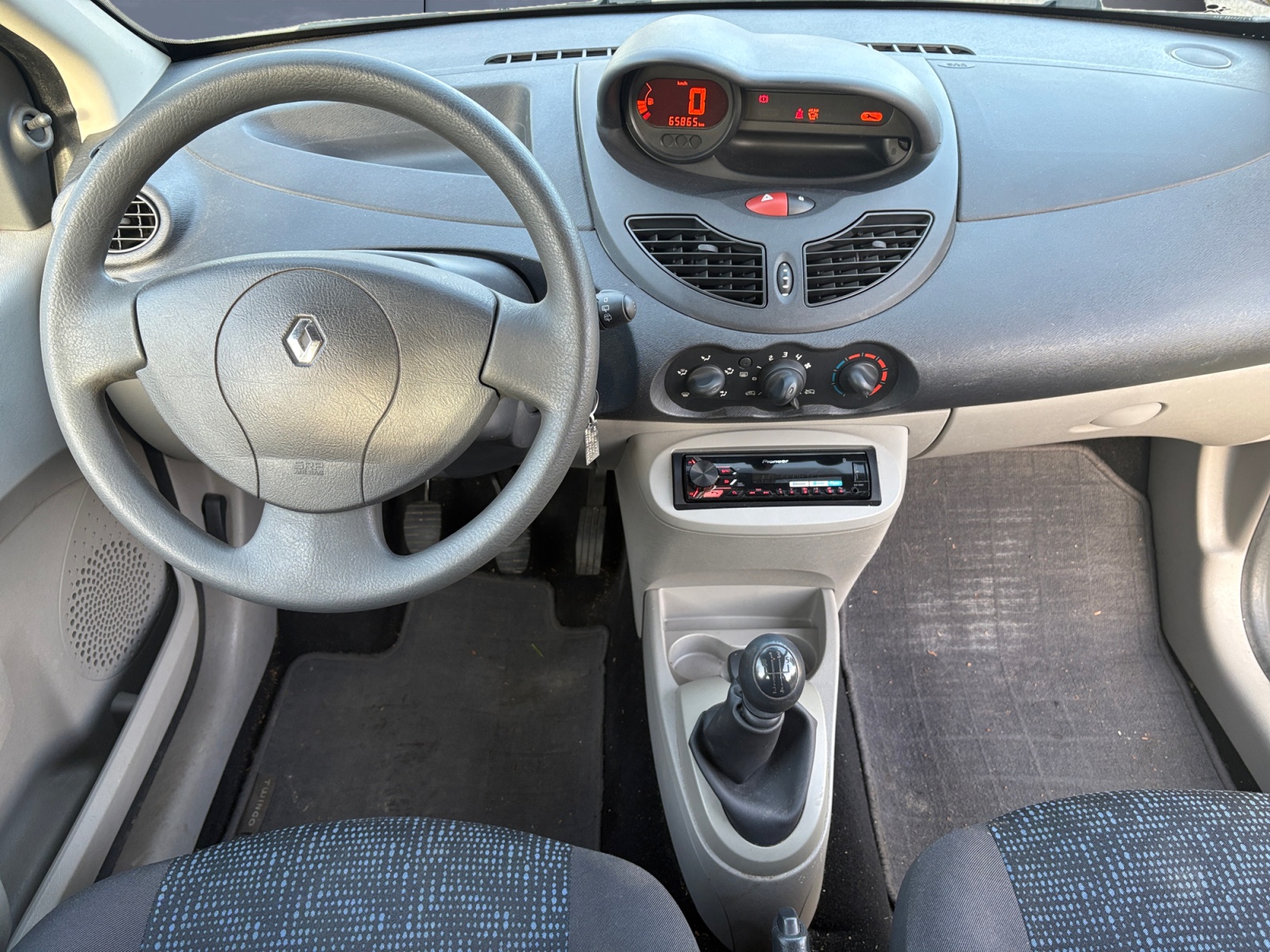 Renault Twingo 14