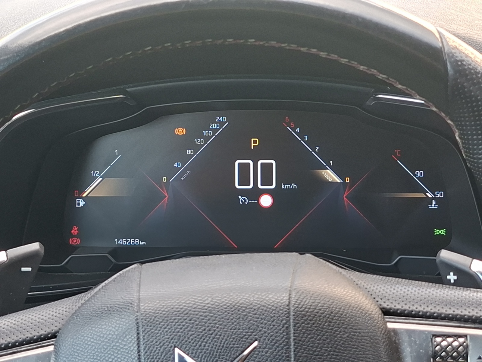 Ds Automobiles Ds 7 16