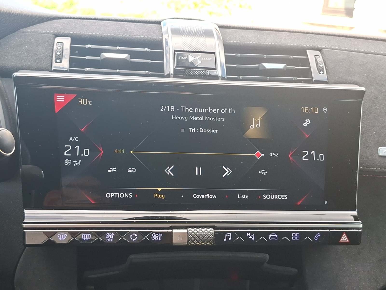 Ds Automobiles Ds 7 24