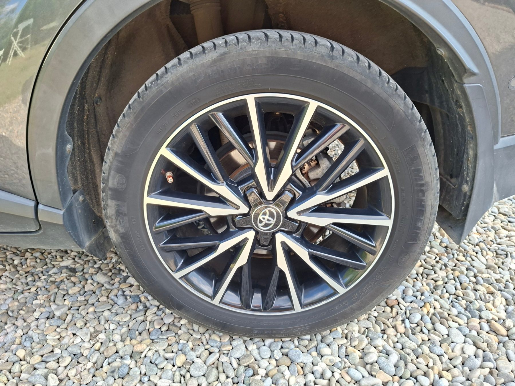 Toyota C-Hr 32