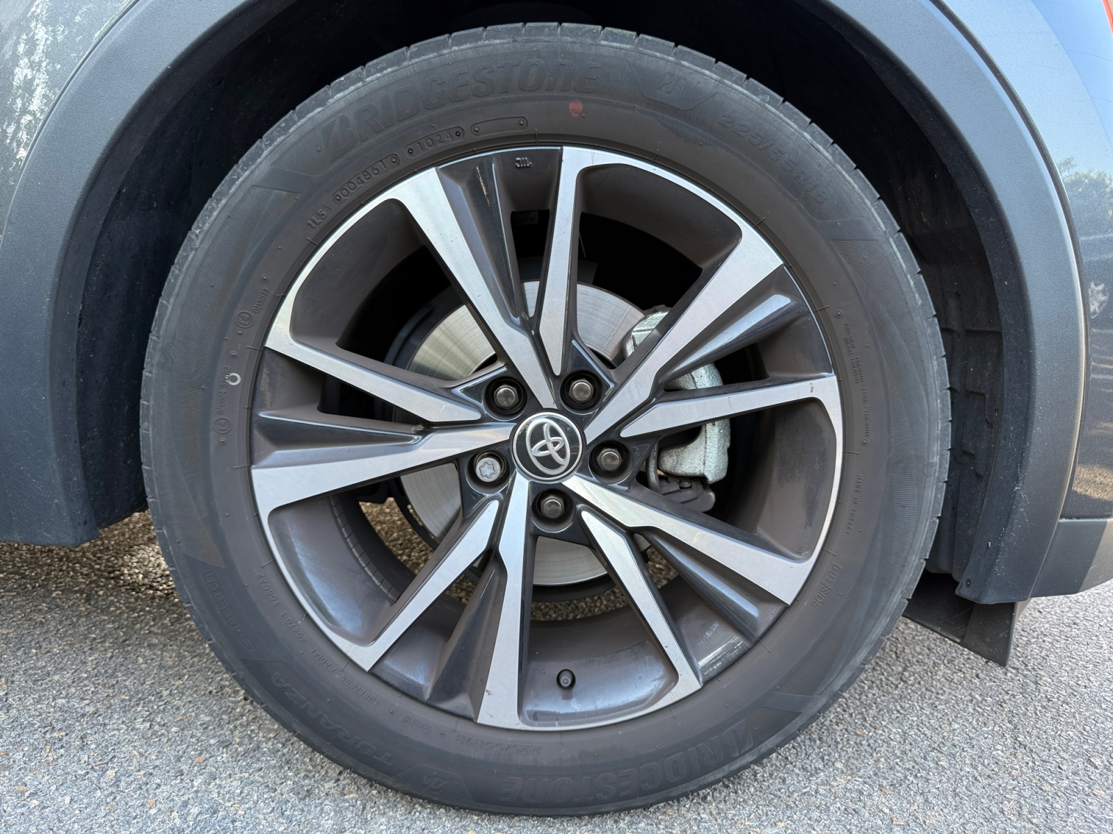 Toyota C-Hr 35