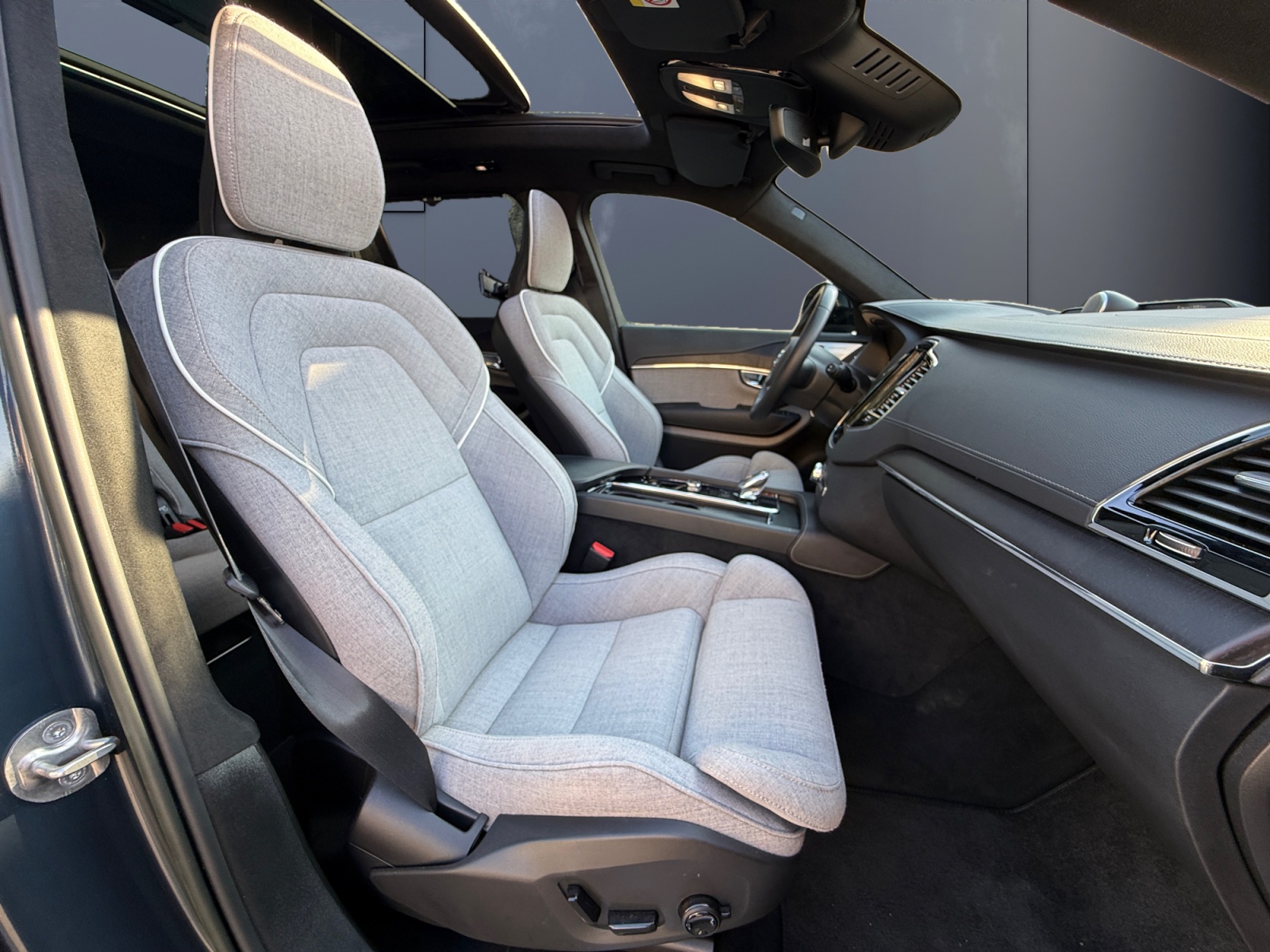 Volvo Xc90 13