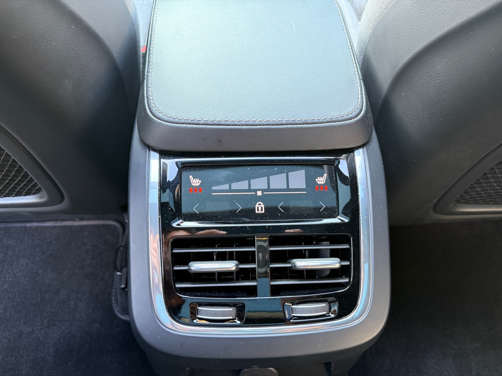 Volvo Xc90 22