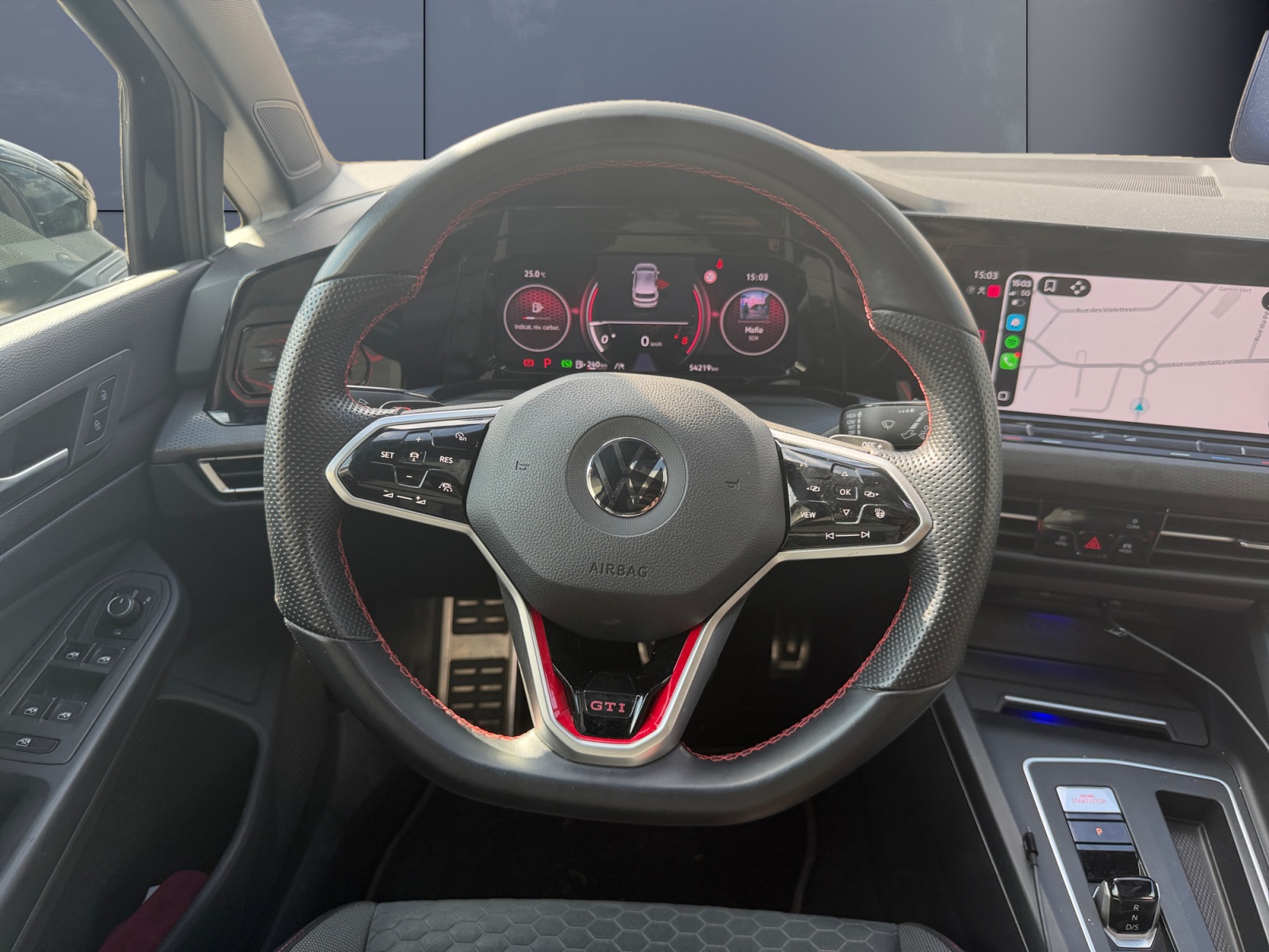 Volkswagen Golf 15